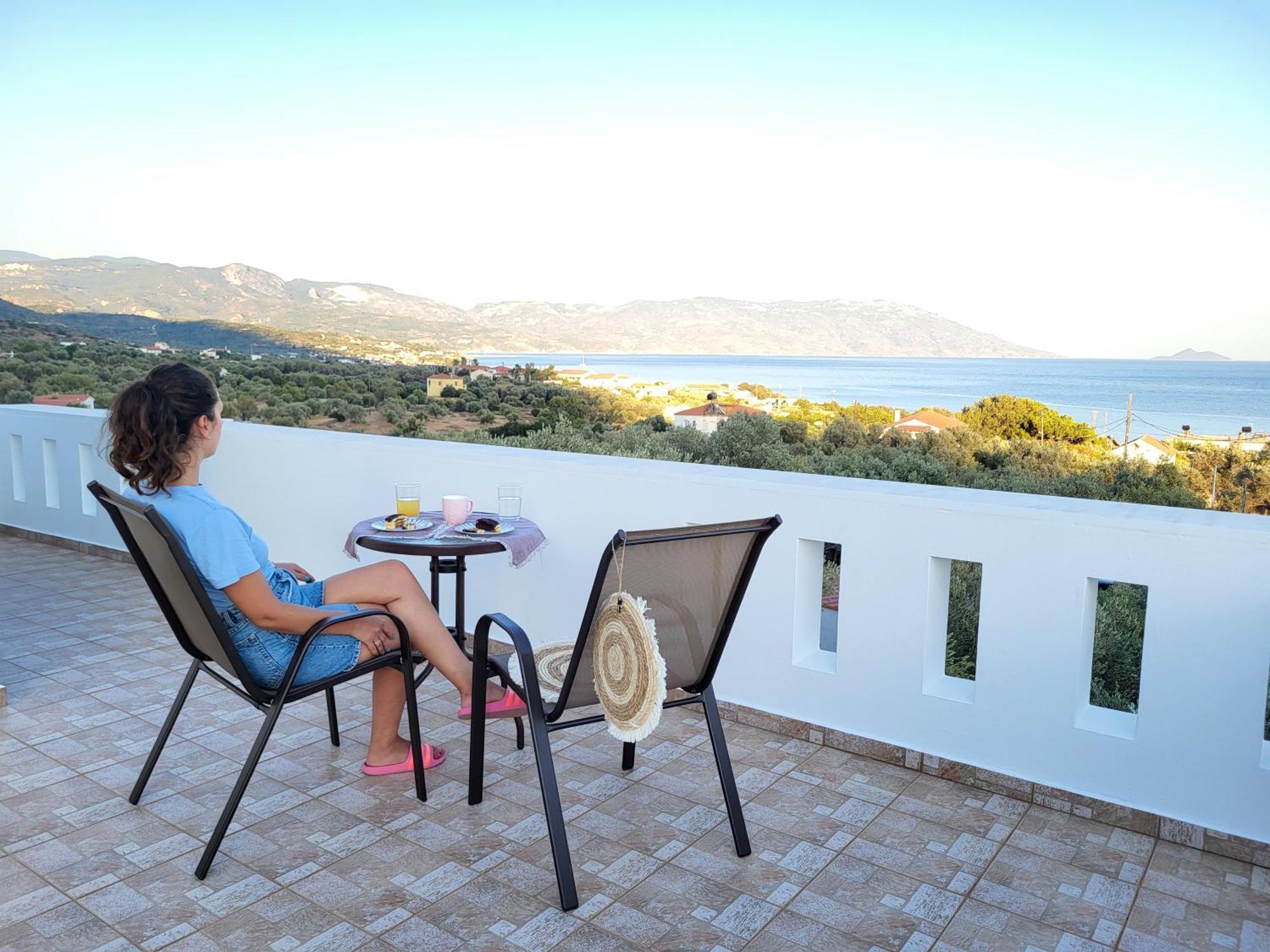 Villa Olive τree ηouses Votsalakia (Samos)