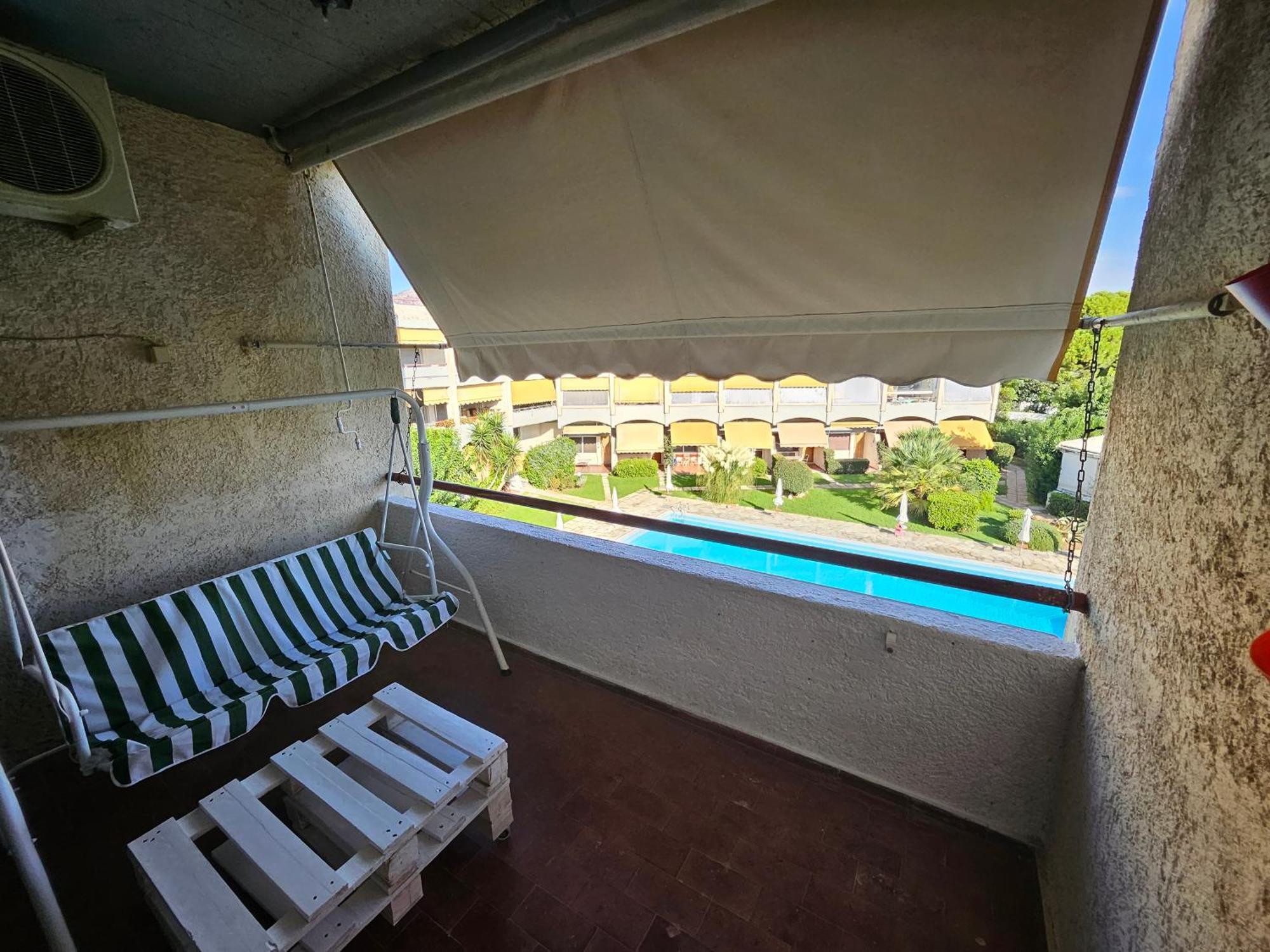 Apartment Miramare Nea Makri