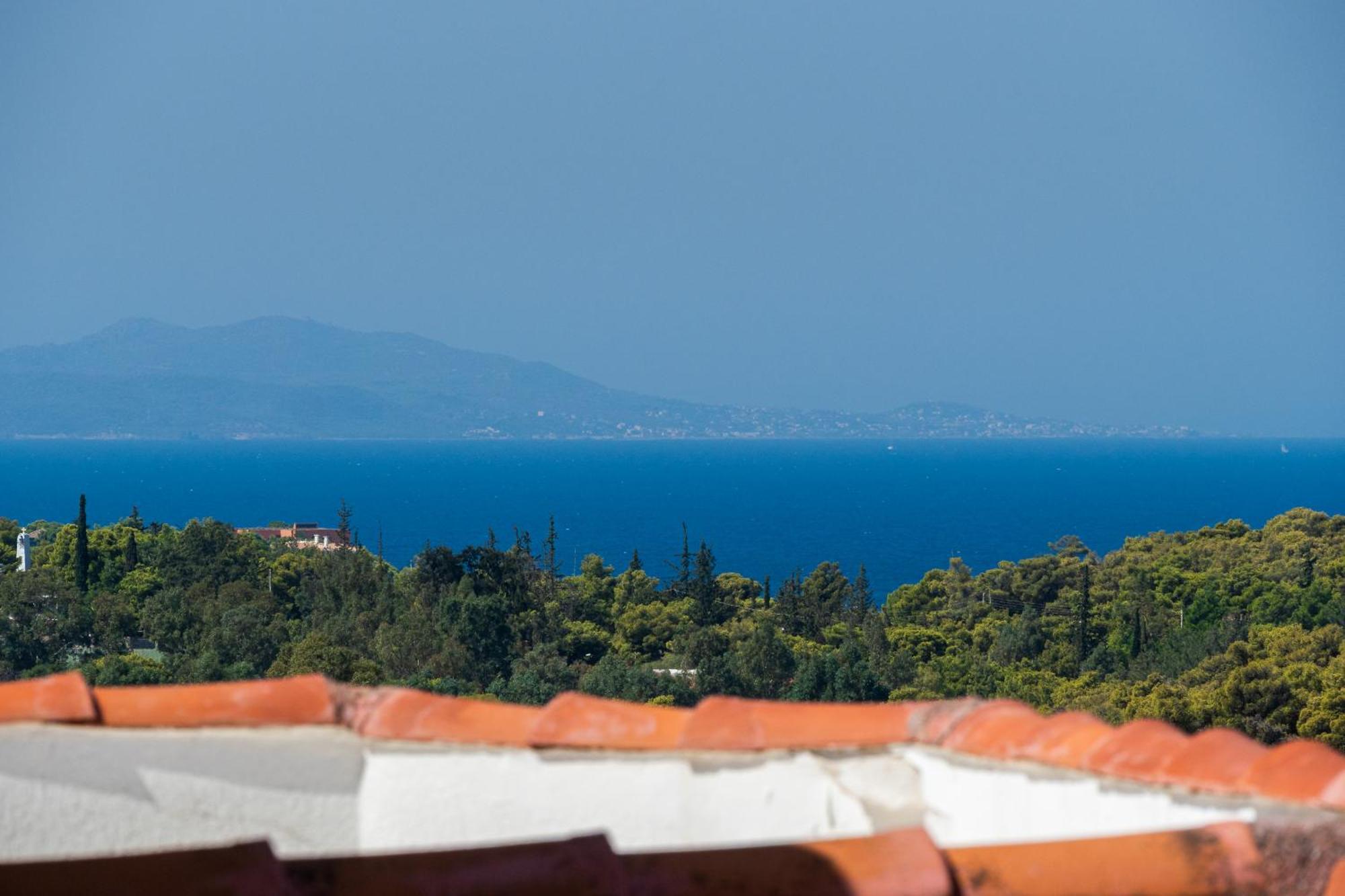 Villa Costa Luca In Vouliagmeni *
