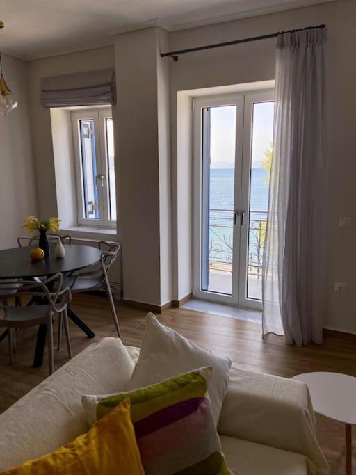 Holiday home κοράλι, παραλία λίμνης Limni (Evia)