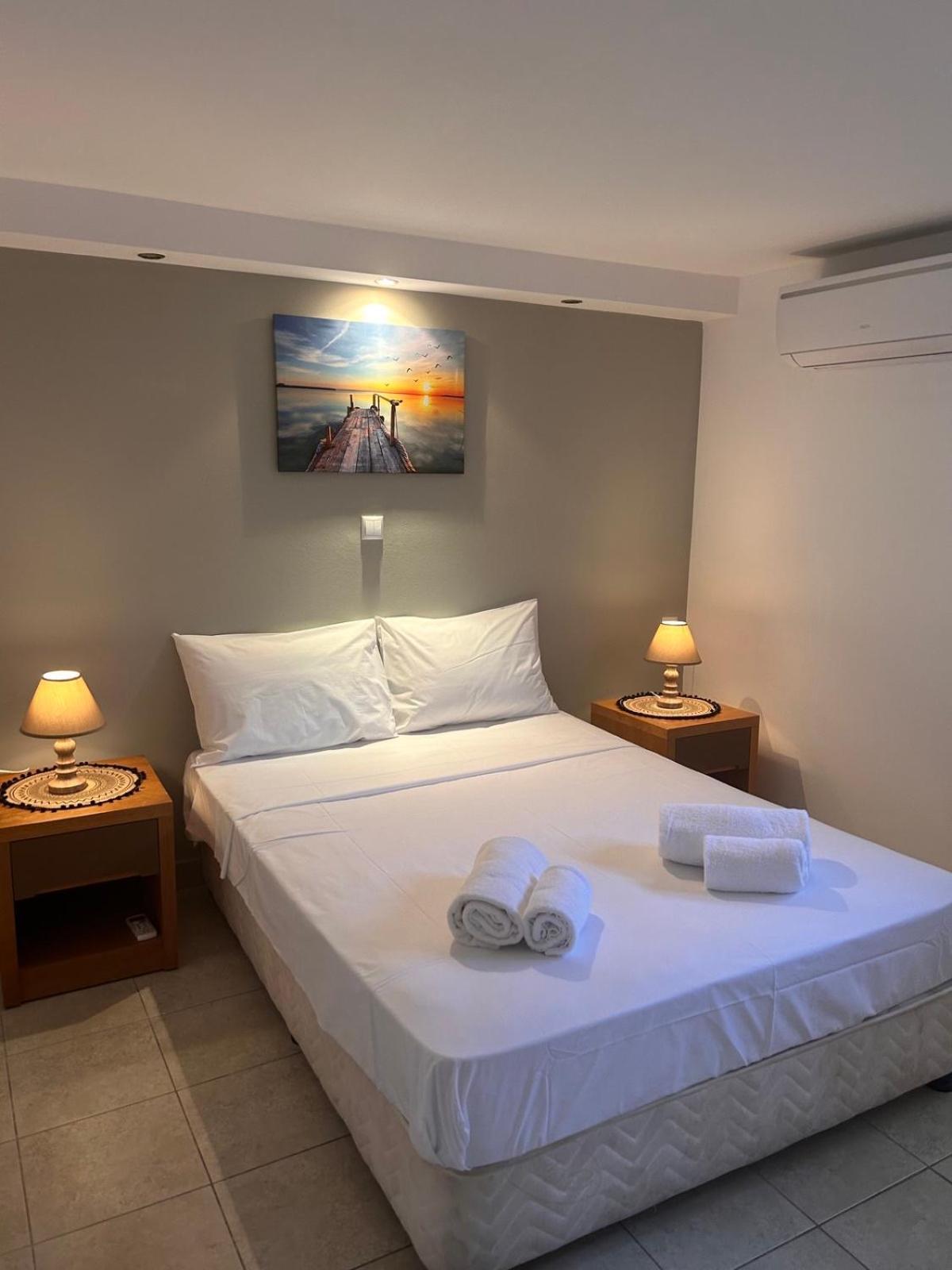 Ismini Basement Retreat Apartment *