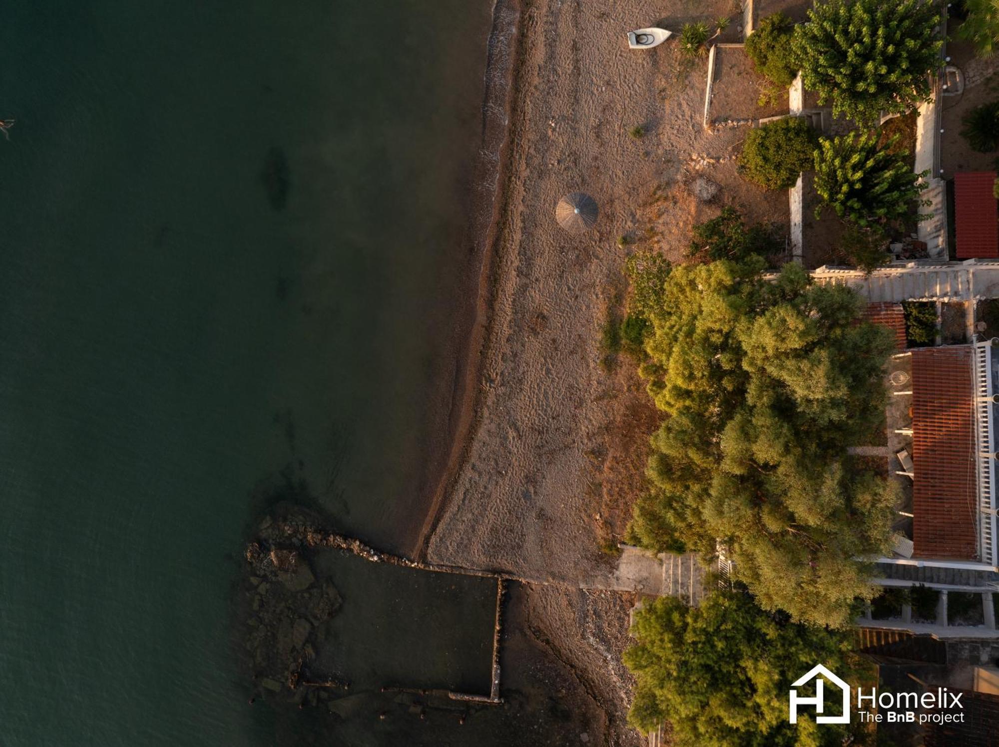 Holiday home Sandy - Seafront & Luxury