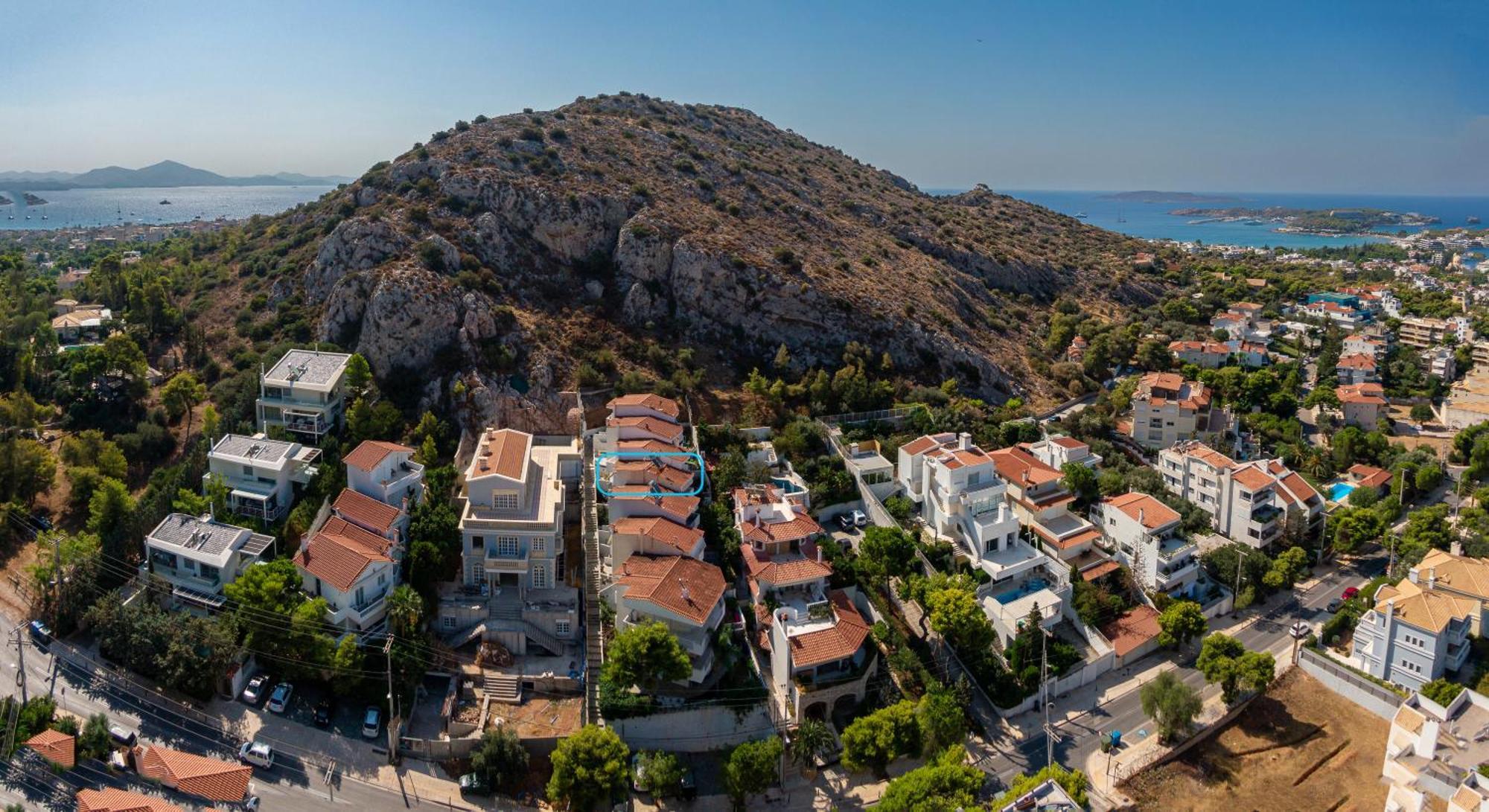 Costa Luca In Vouliagmeni Villa Athens