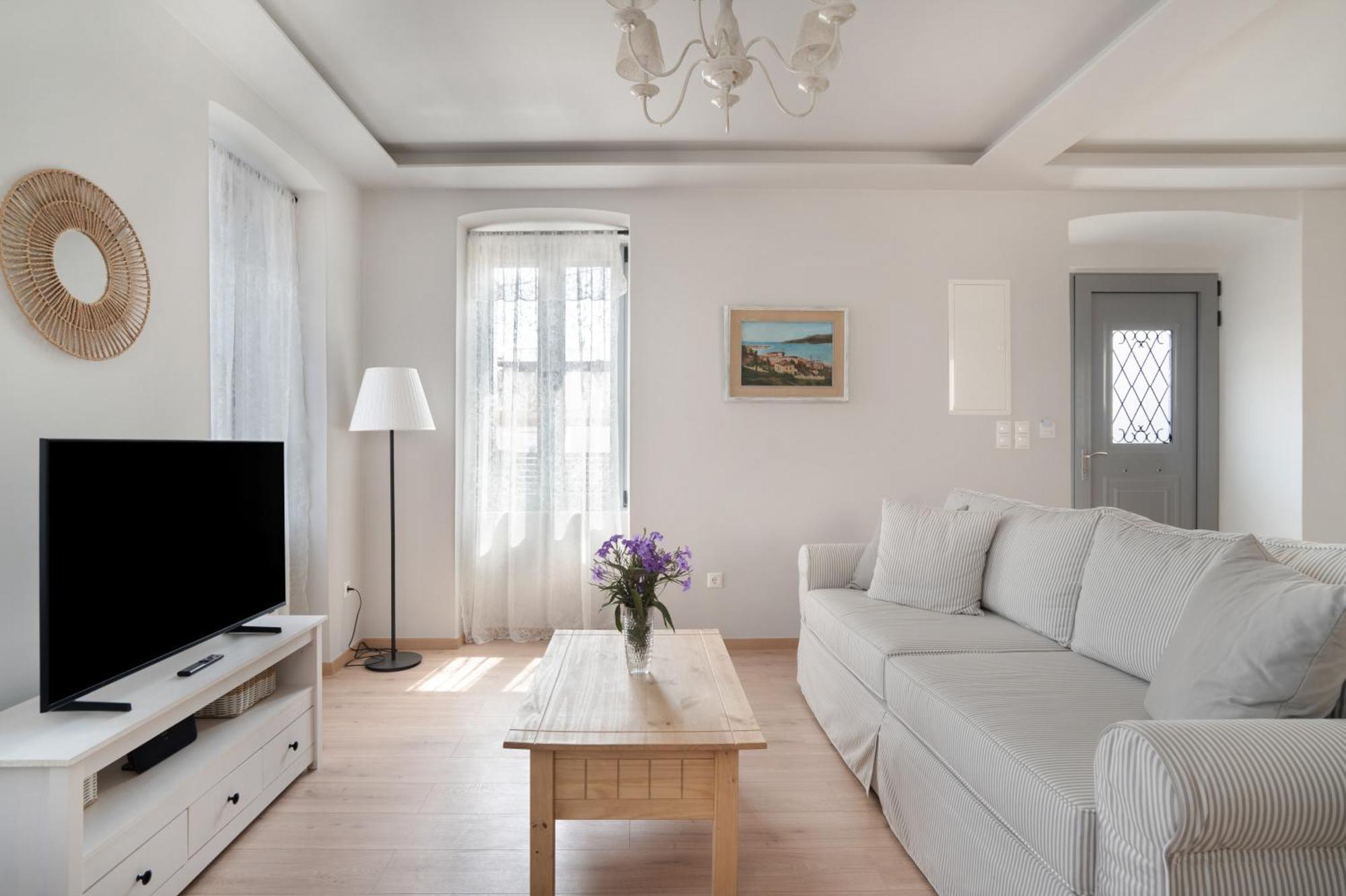 Koilada Family House 1 *