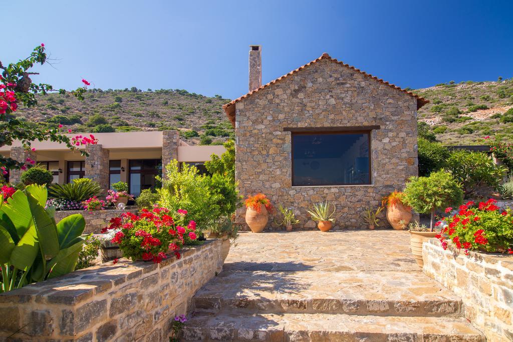 X Village Aparthotel 3*