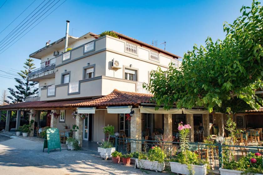 Aparthotel Near Olympia Katakolo