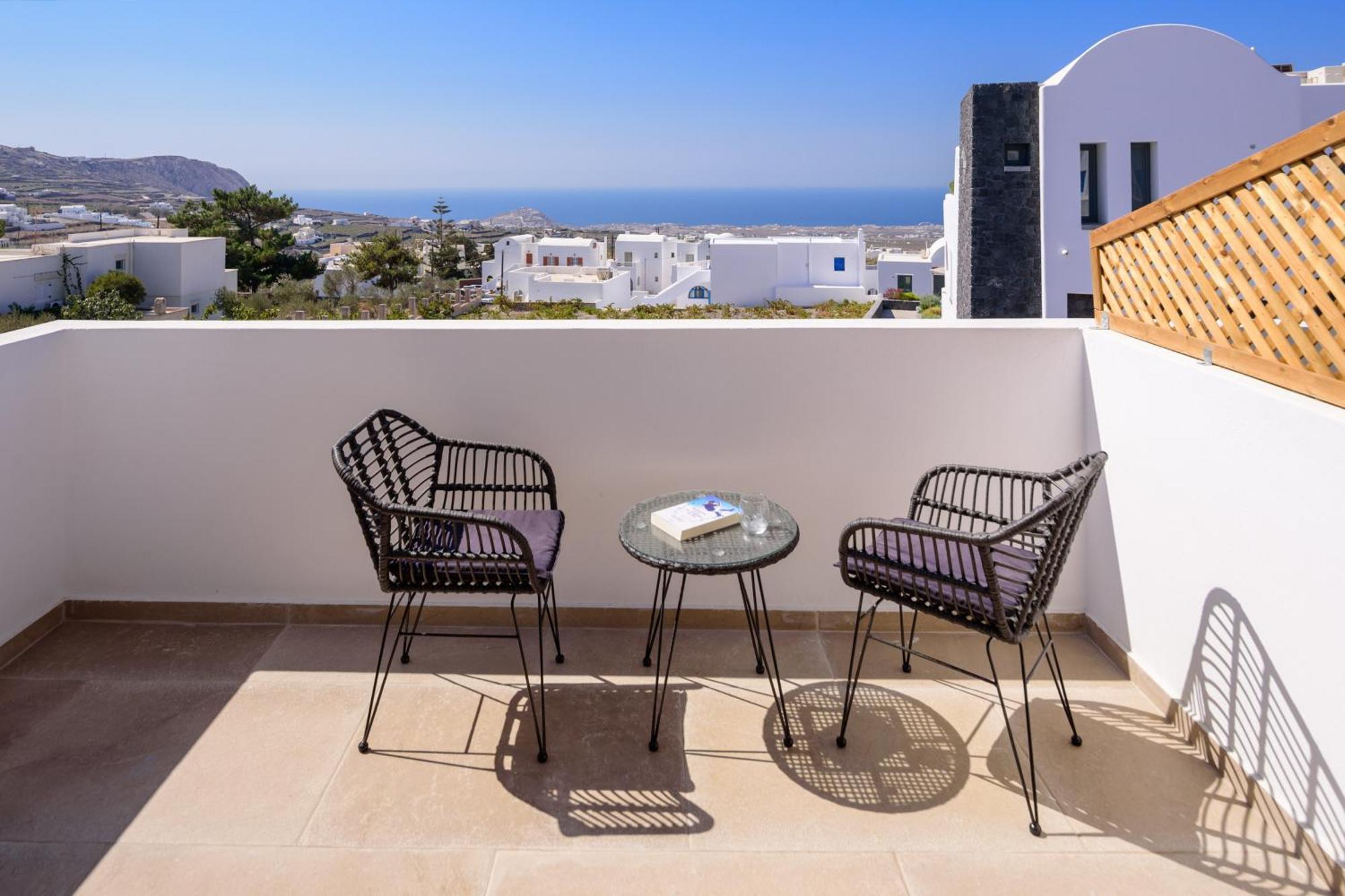 Elia Apartment *