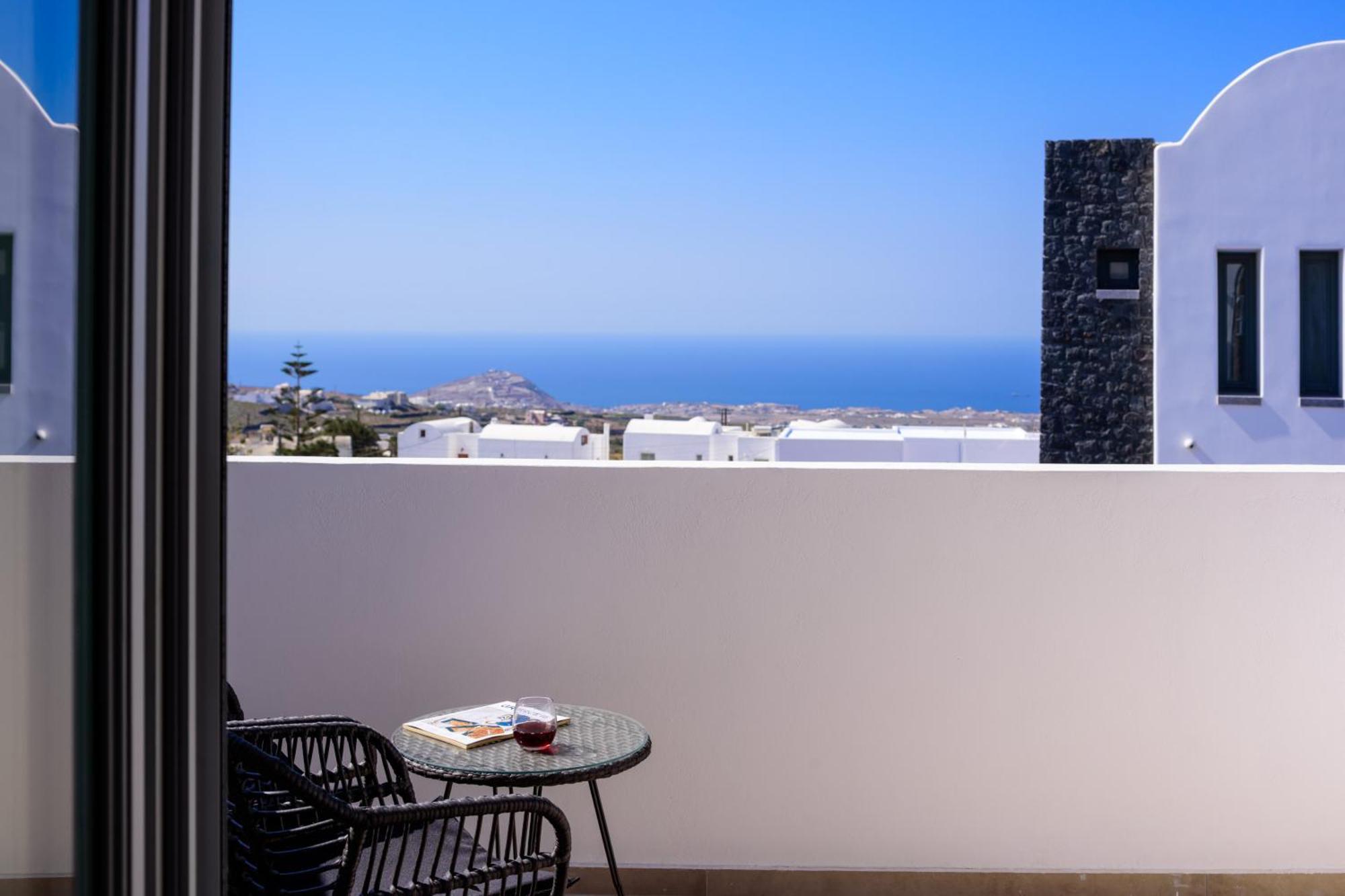 Elia Apartment *
