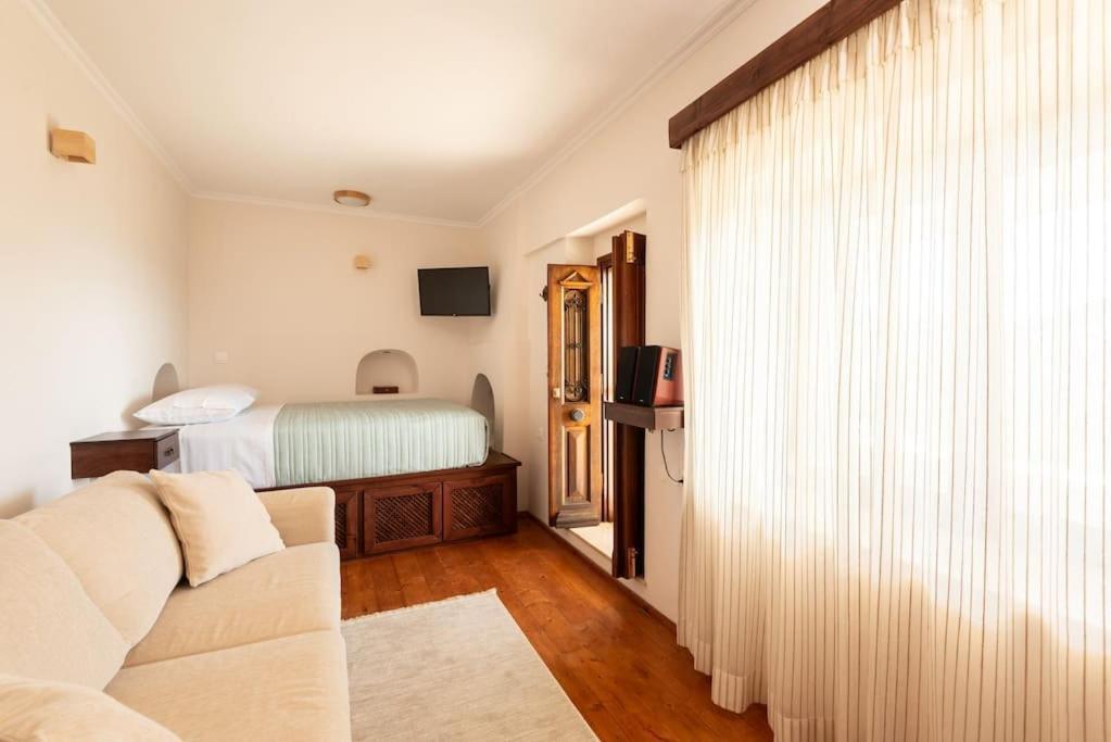 Holiday home σκίνος *