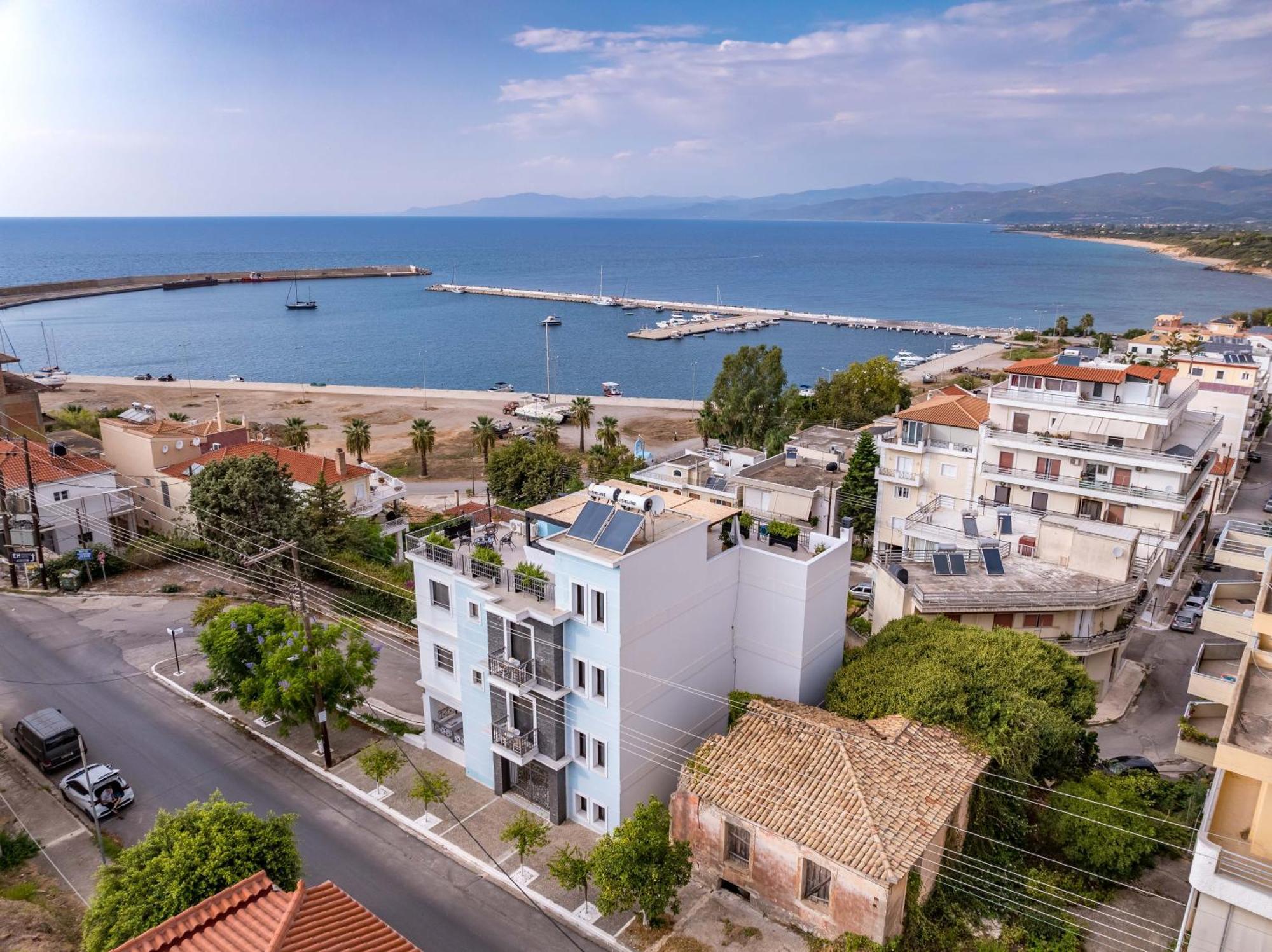 Apartment Magical Seaside Town Boutique Apts 1 *