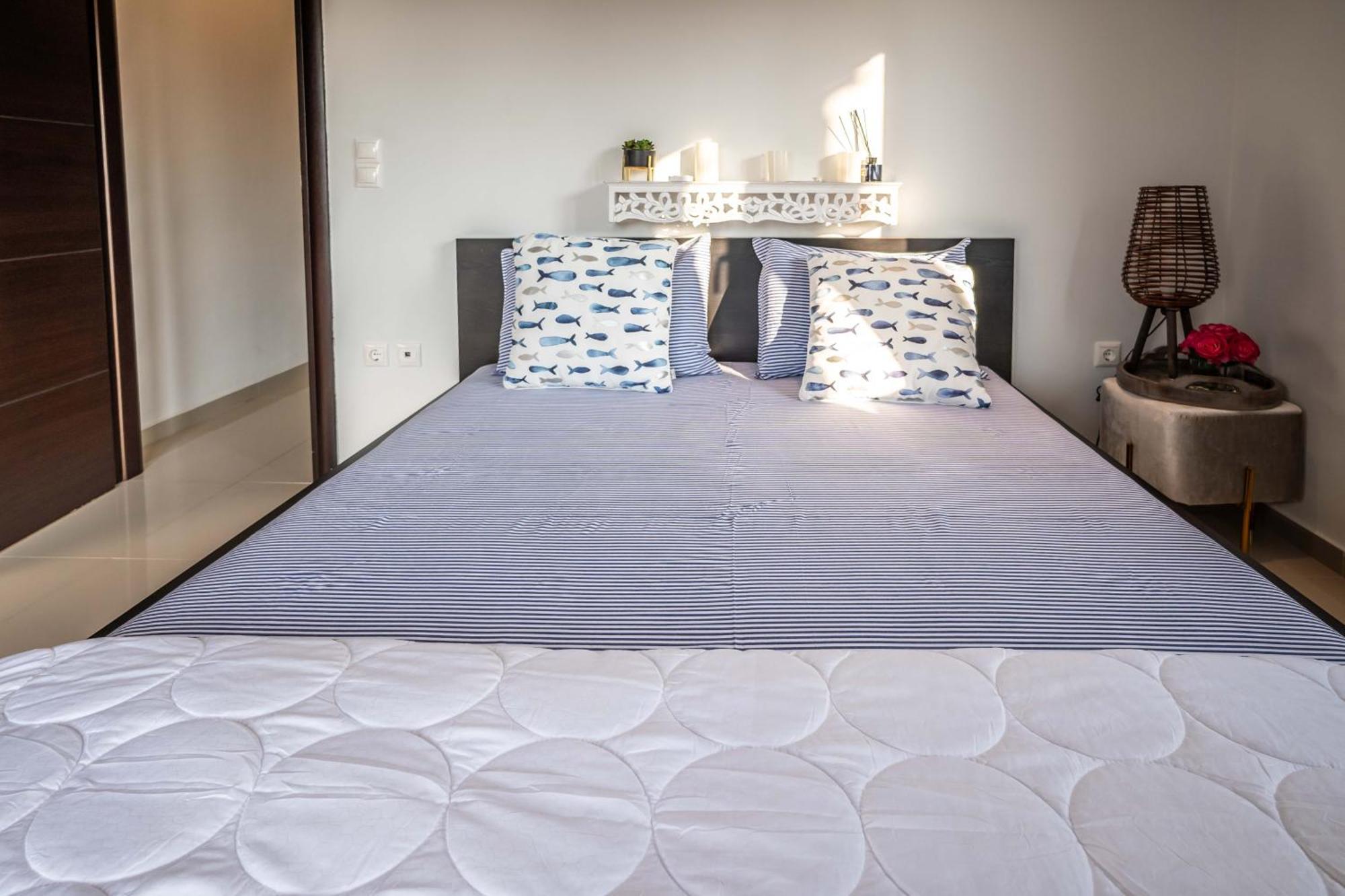Magical Seaside Town Boutique Apts 1 *