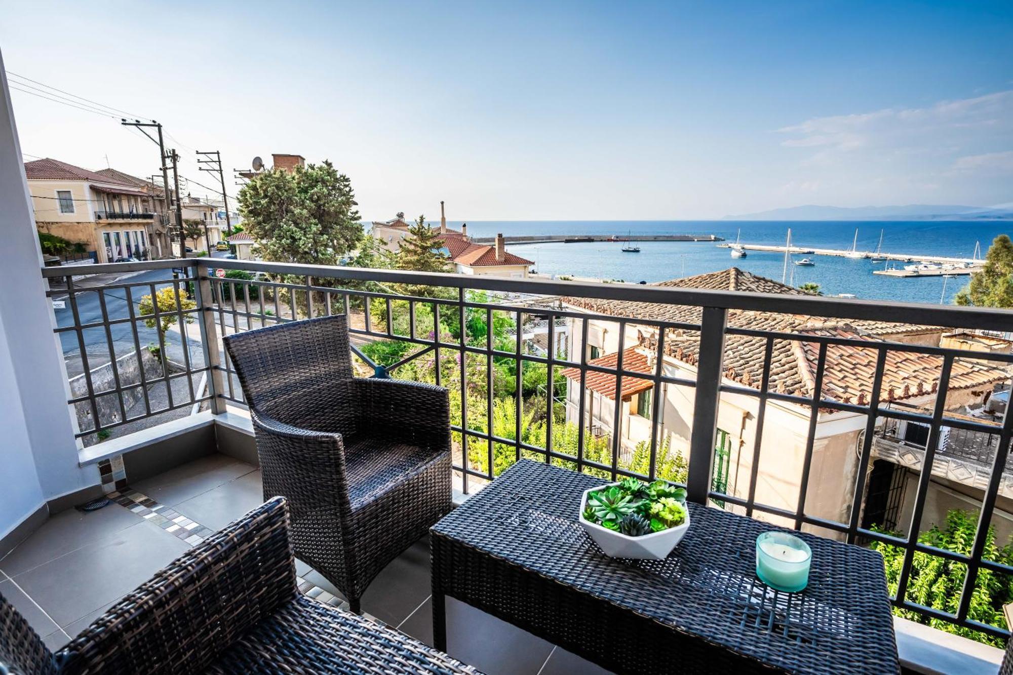 Magical Seaside Town Boutique Apts 1 Apartment *