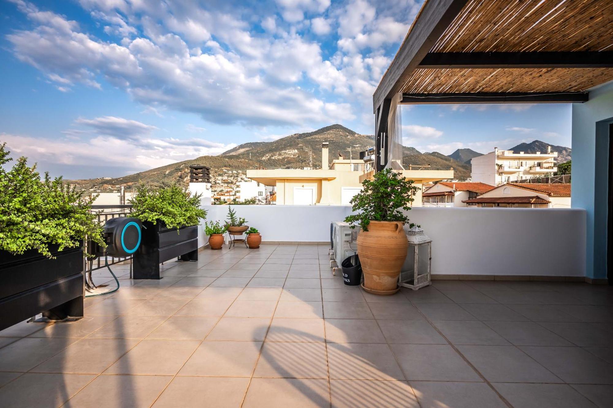 Apartment Magical Seaside Town Boutique Apts 1 *