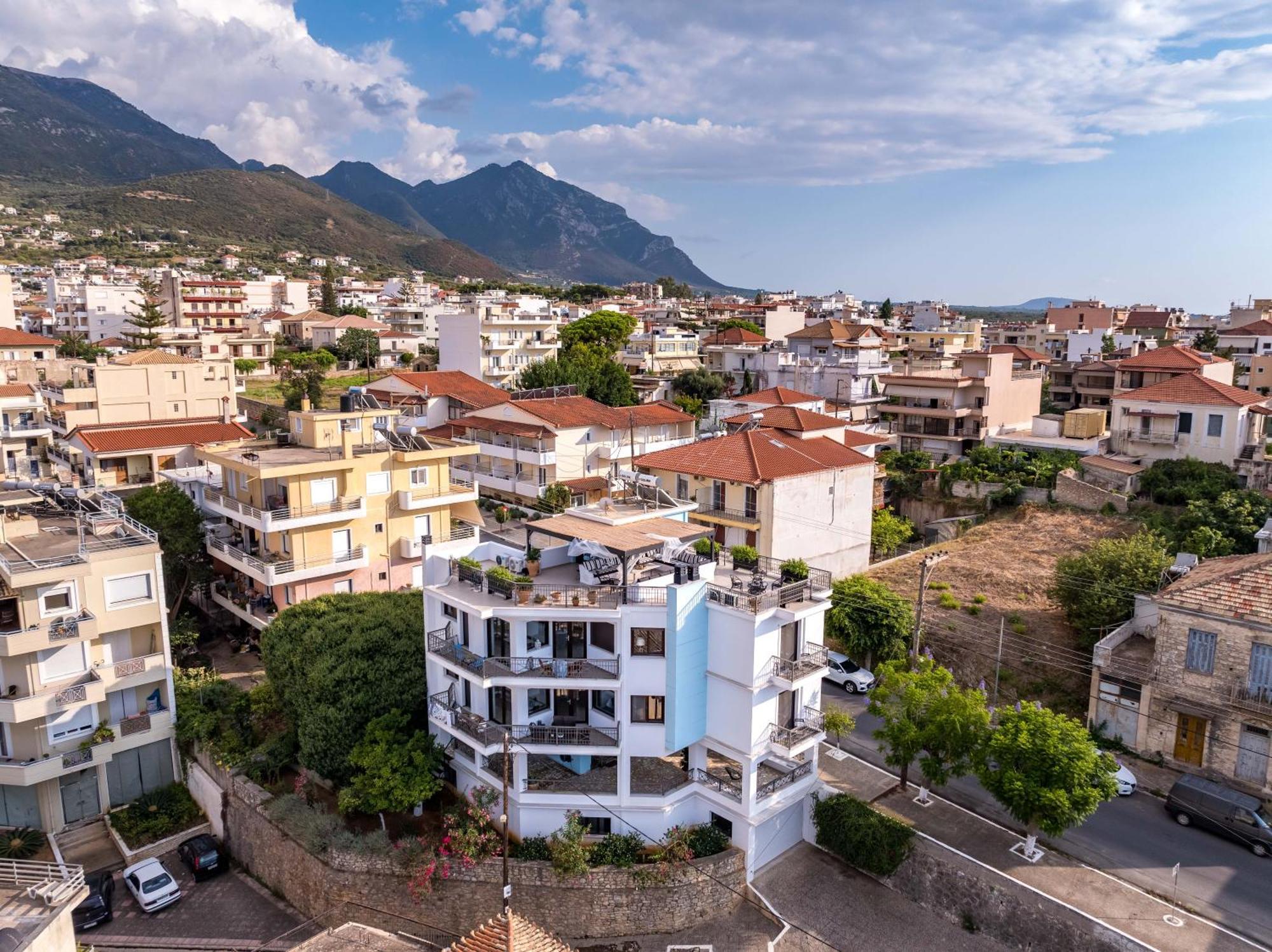 Magical Seaside Town Boutique Apts 1 Kyparissia