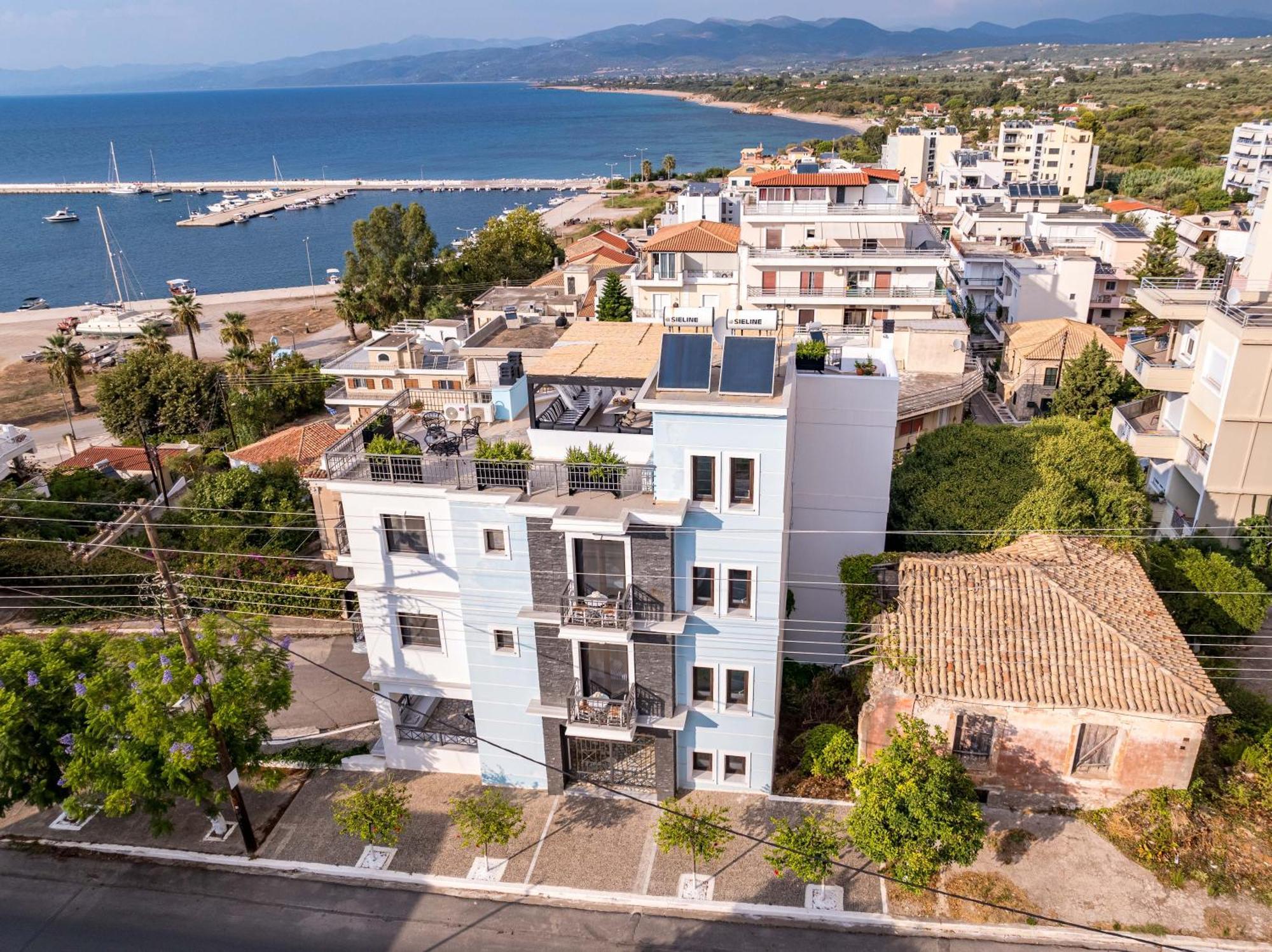 Apartment Magical Seaside Town Boutique Apts 1