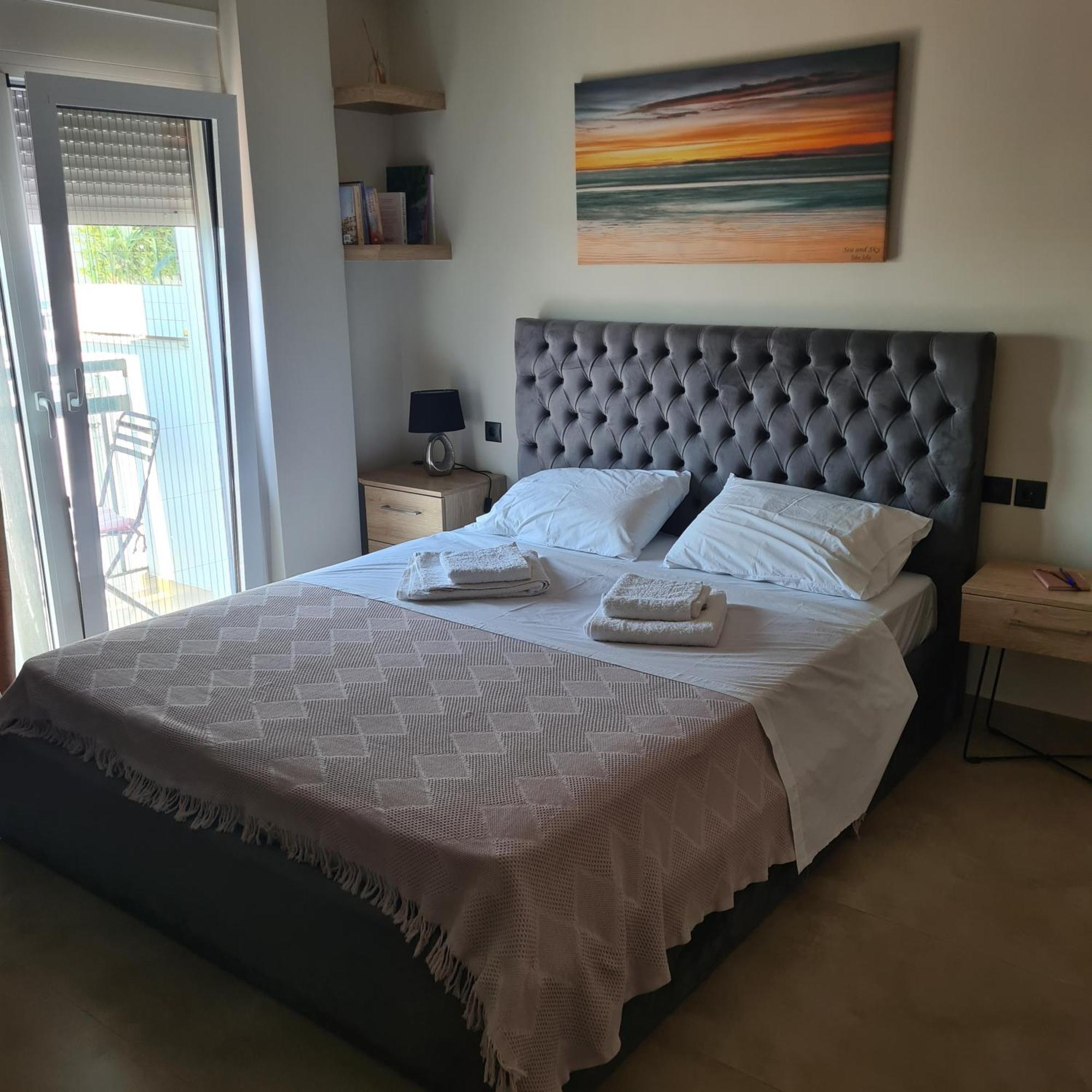 Fay's Luxury Loft * Volos