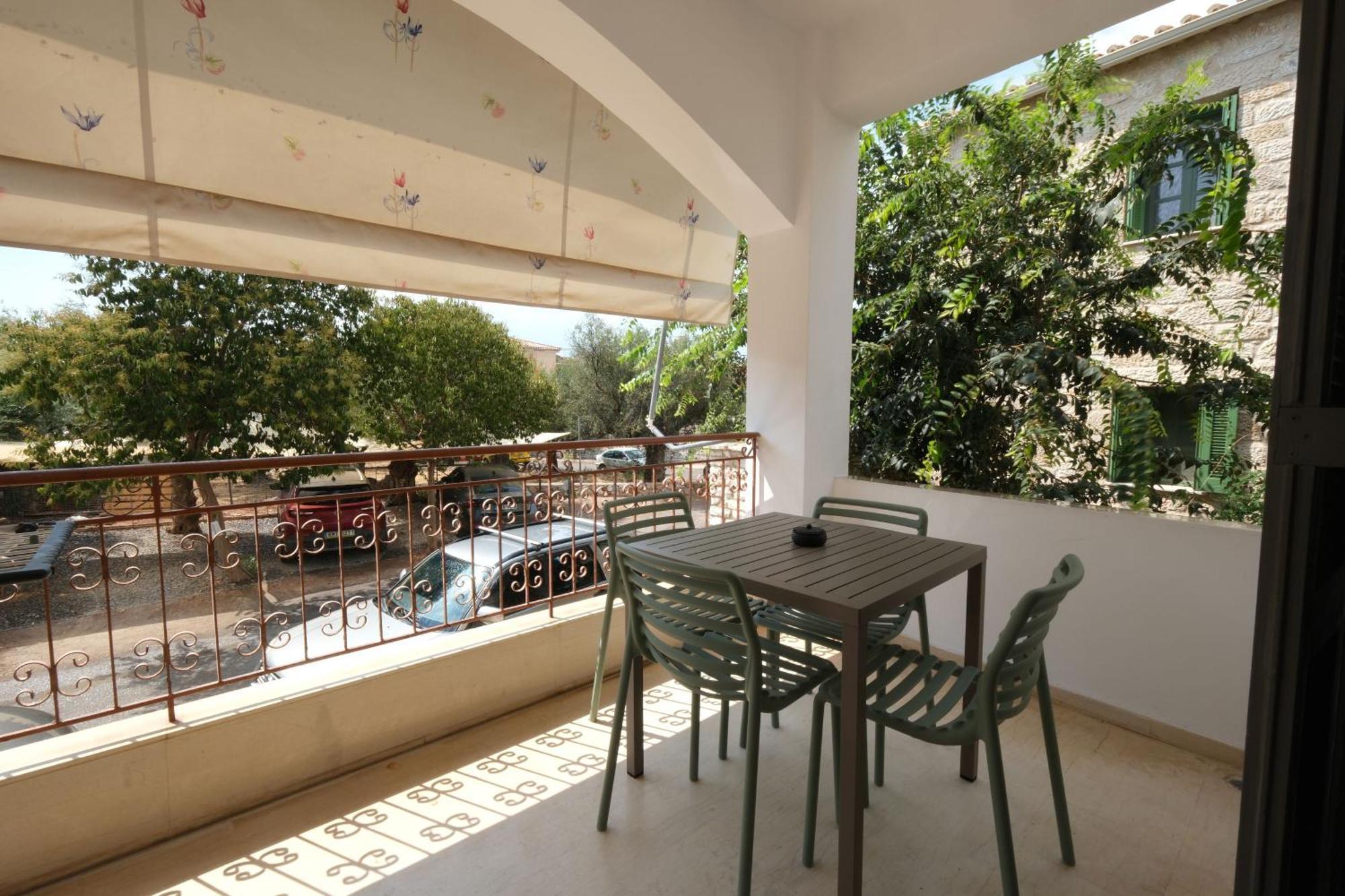 Central Apartments *