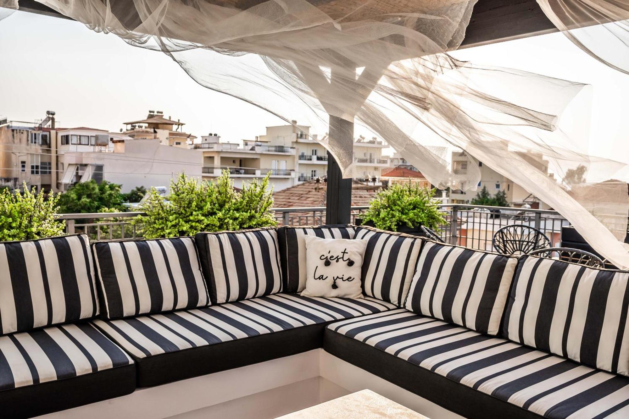 Magical Seaside Town Boutique Apts 1 Apartment