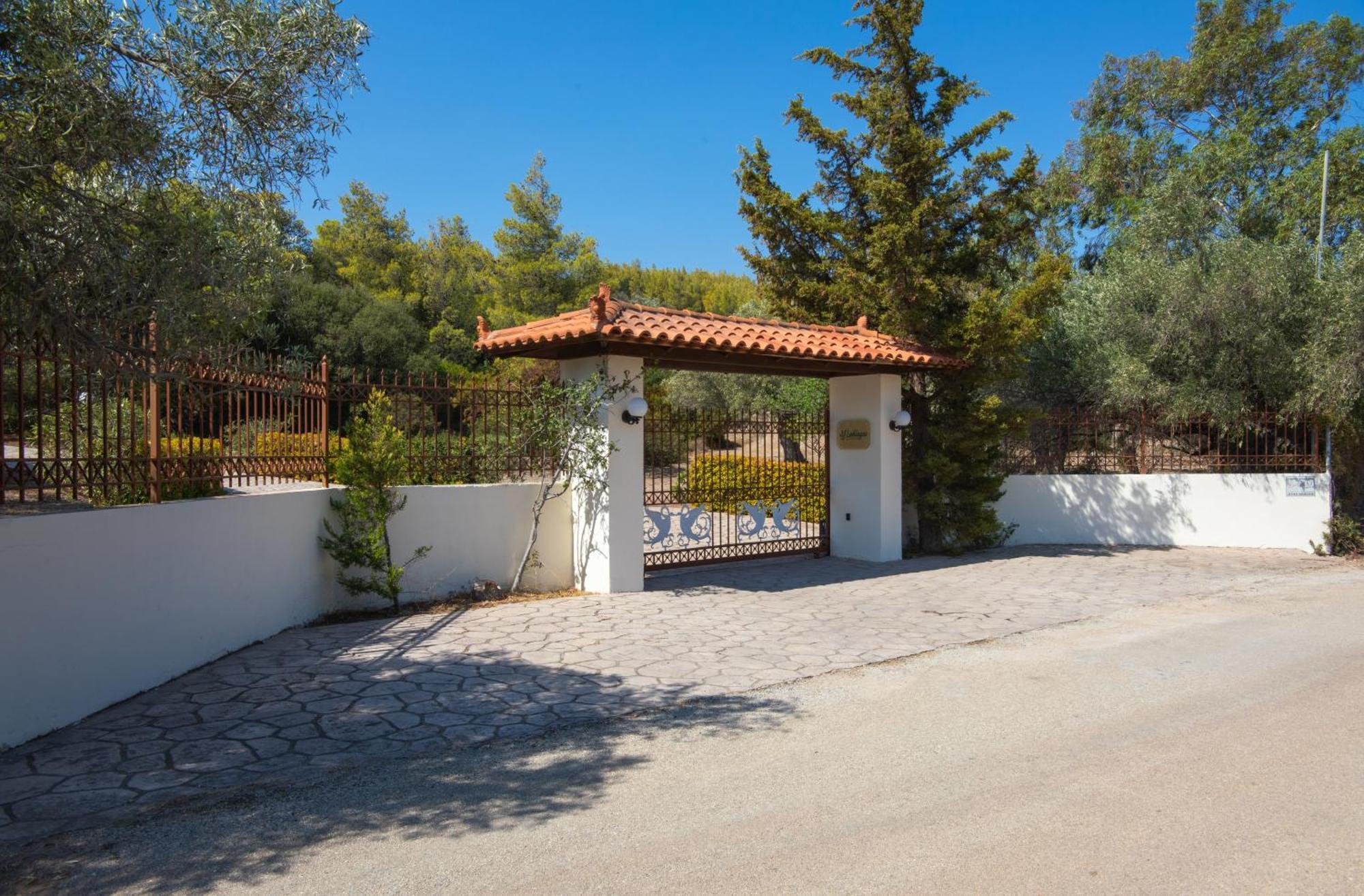 Villa Lahtagas Estate With Private Swimming Pool Loutraki (Corinthia)