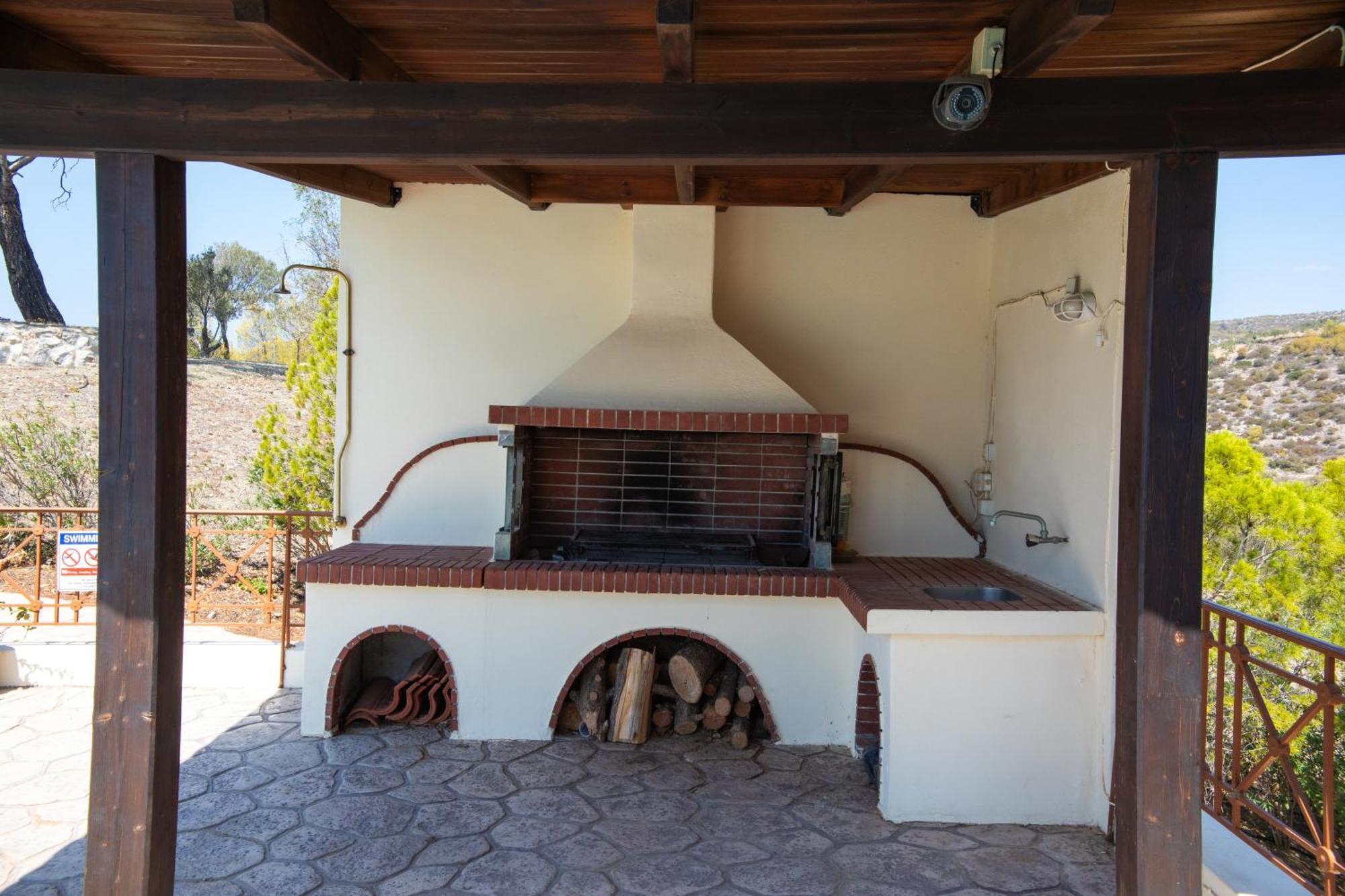 Lahtagas Estate With Private Swimming Pool Villa Loutraki (Corinthia)