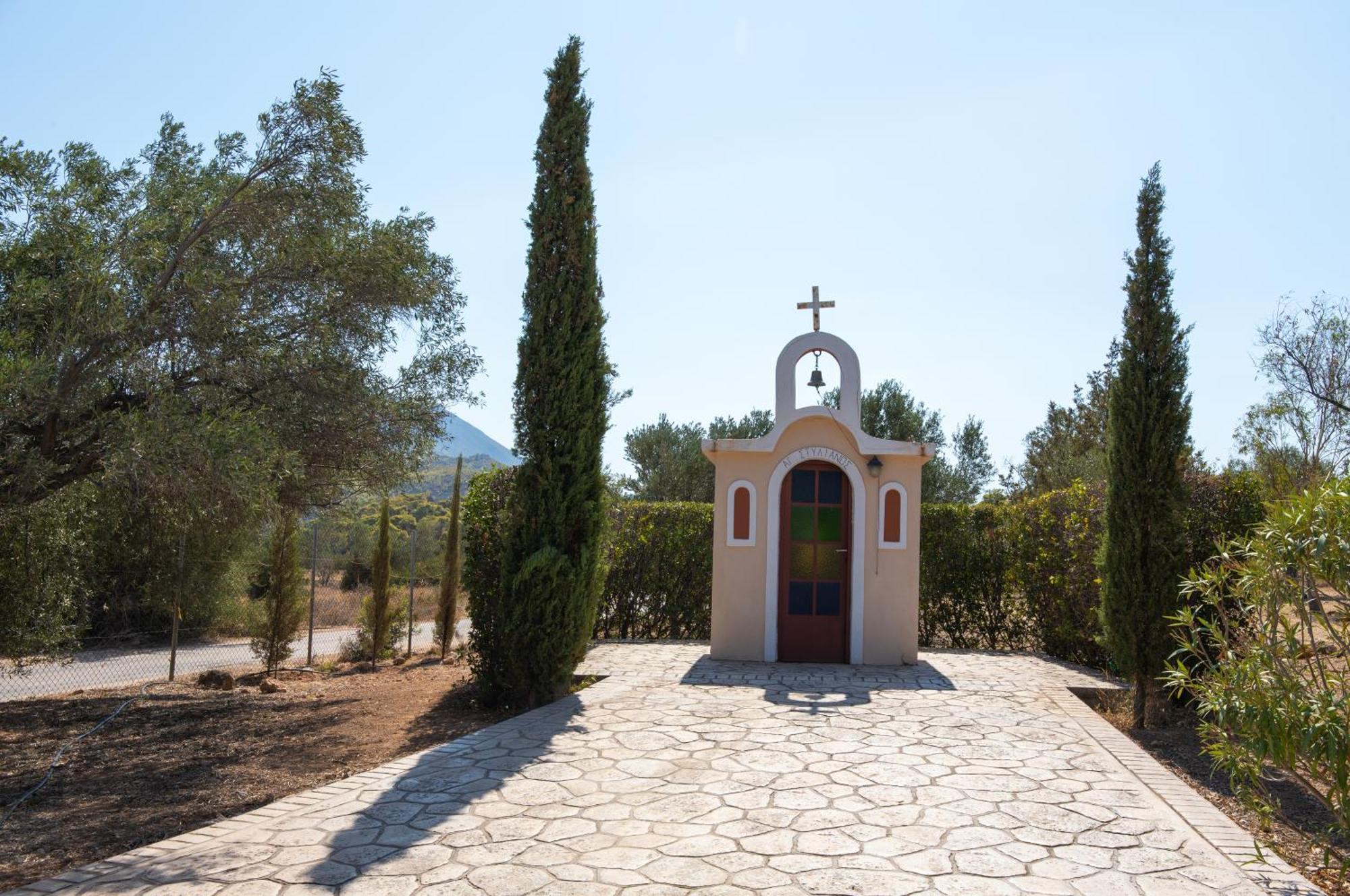 Lahtagas Estate With Private Swimming Pool Villa *