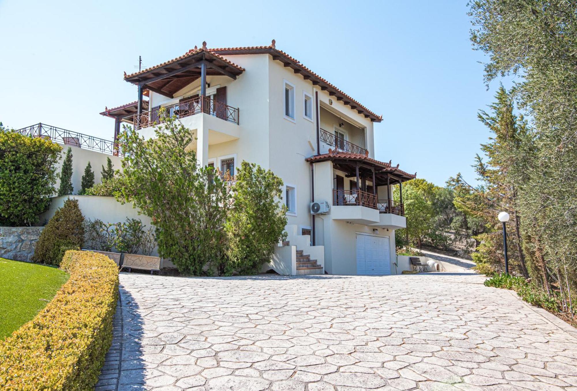 Lahtagas Estate With Private Swimming Pool Villa Loutraki (Corinthia)