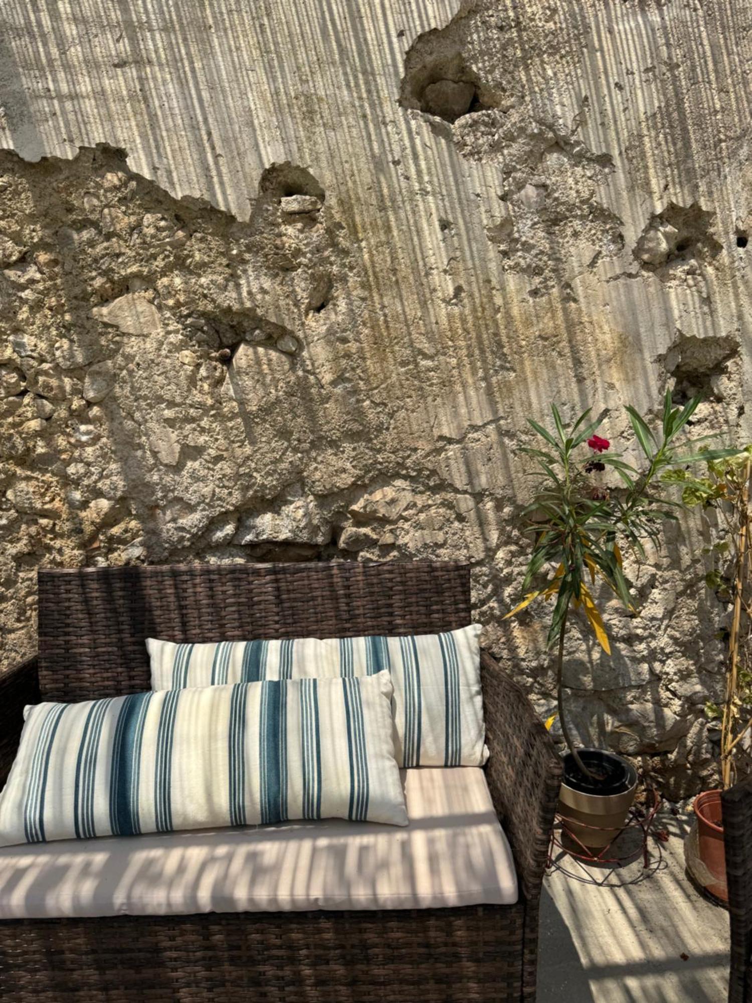 Apartment Akrasi Manor In Agios Mathaios Corfu