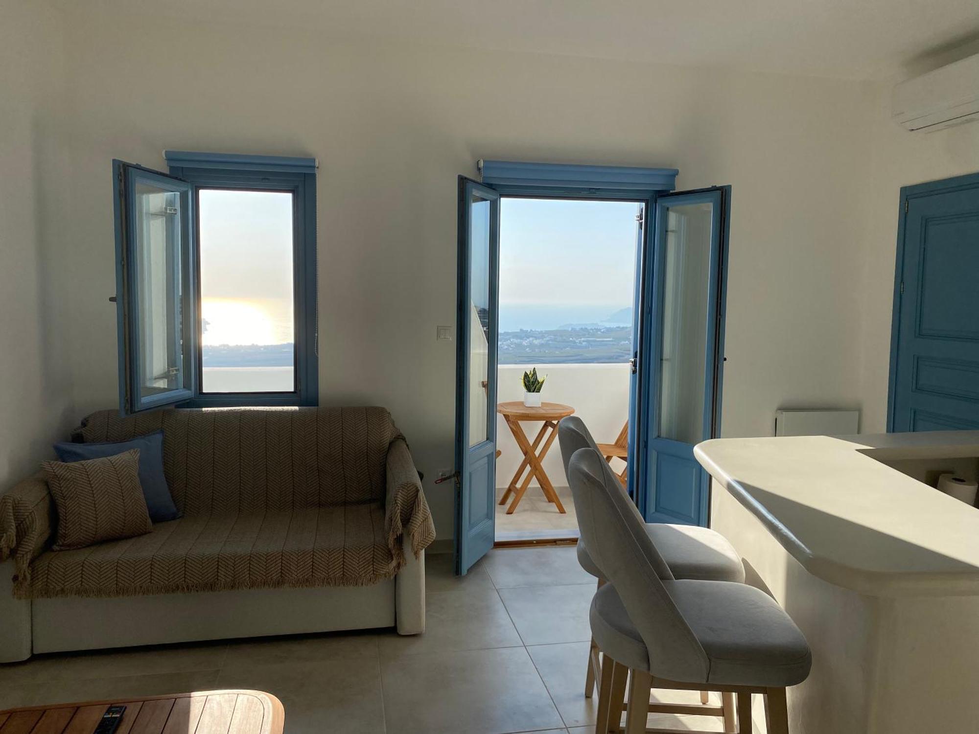 Holiday home Ena Santorini