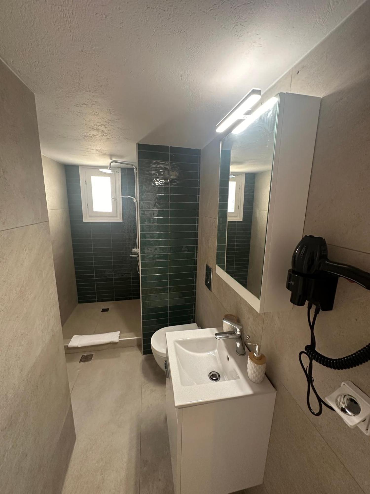 Selini Khora Apartment