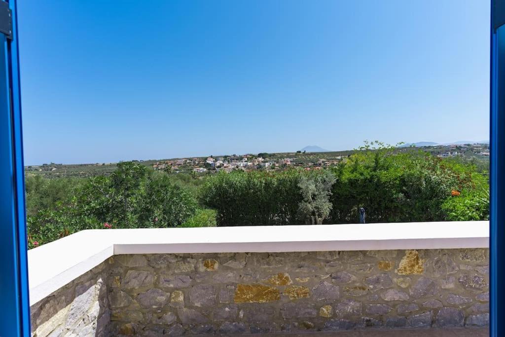 Irini, By Hellocrete Villa Pangalochori