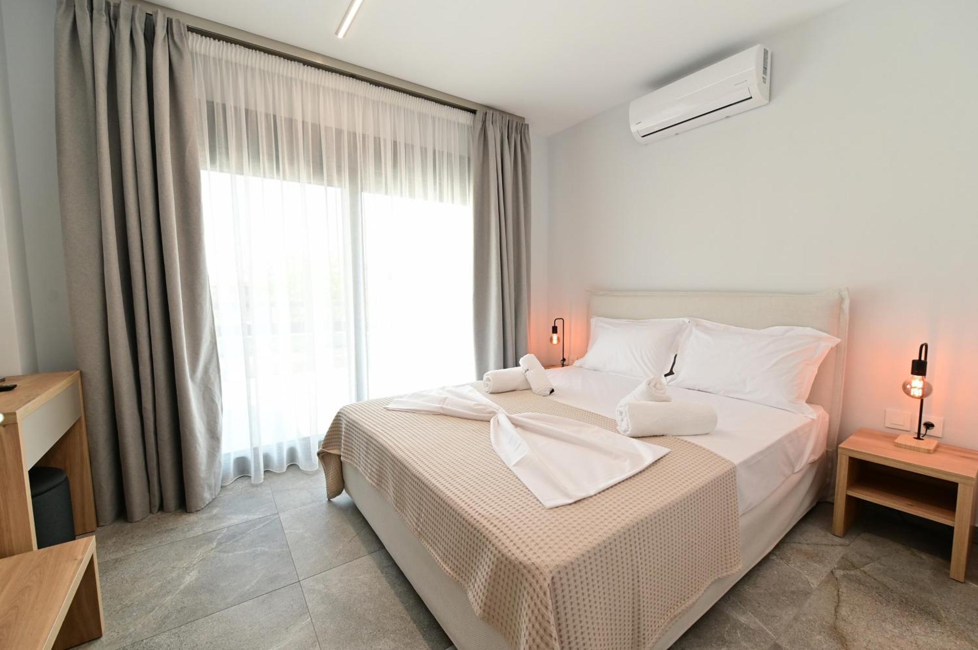 Agios Nikolaos Villas *