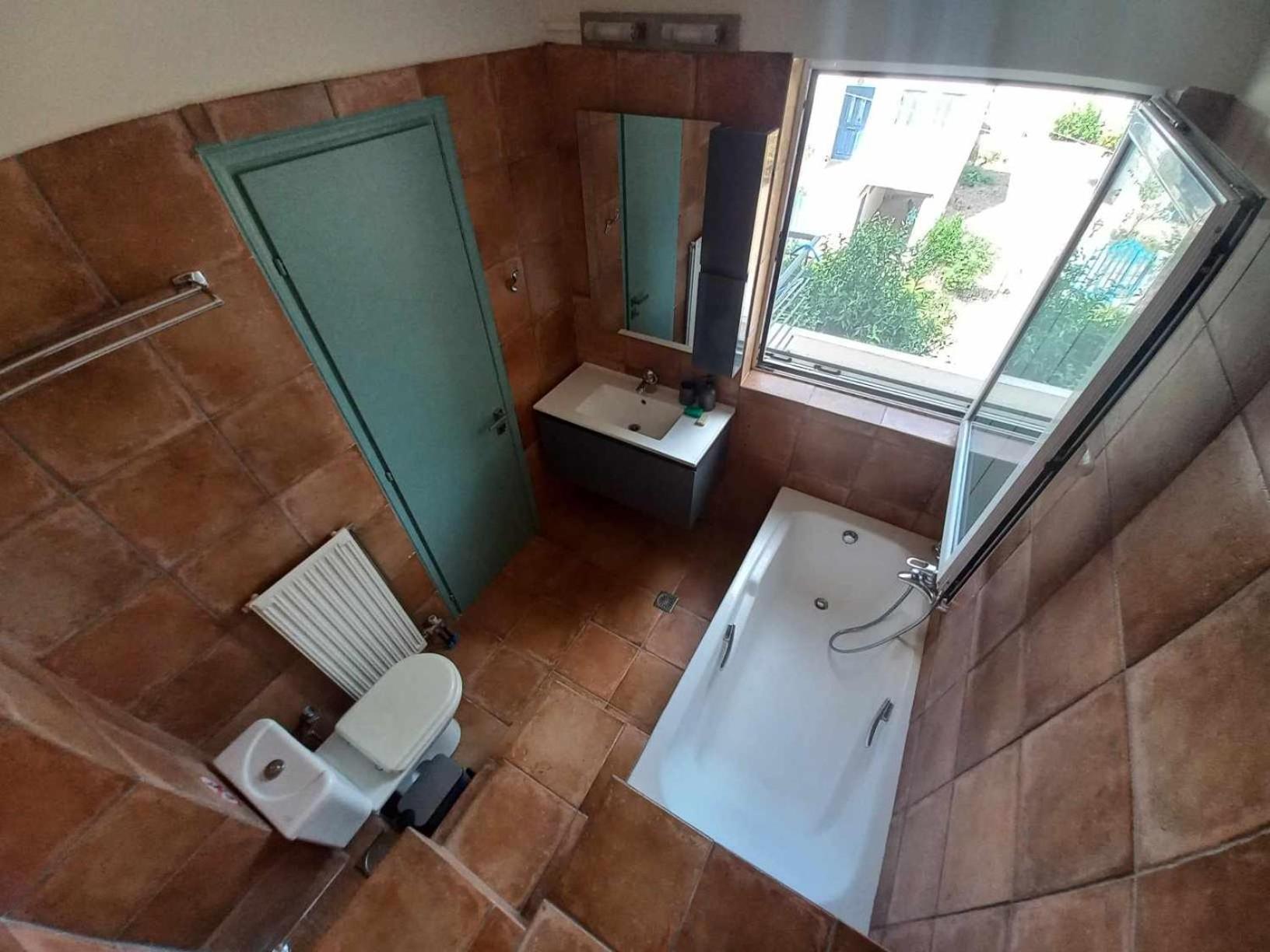 Iroko Villa Patras