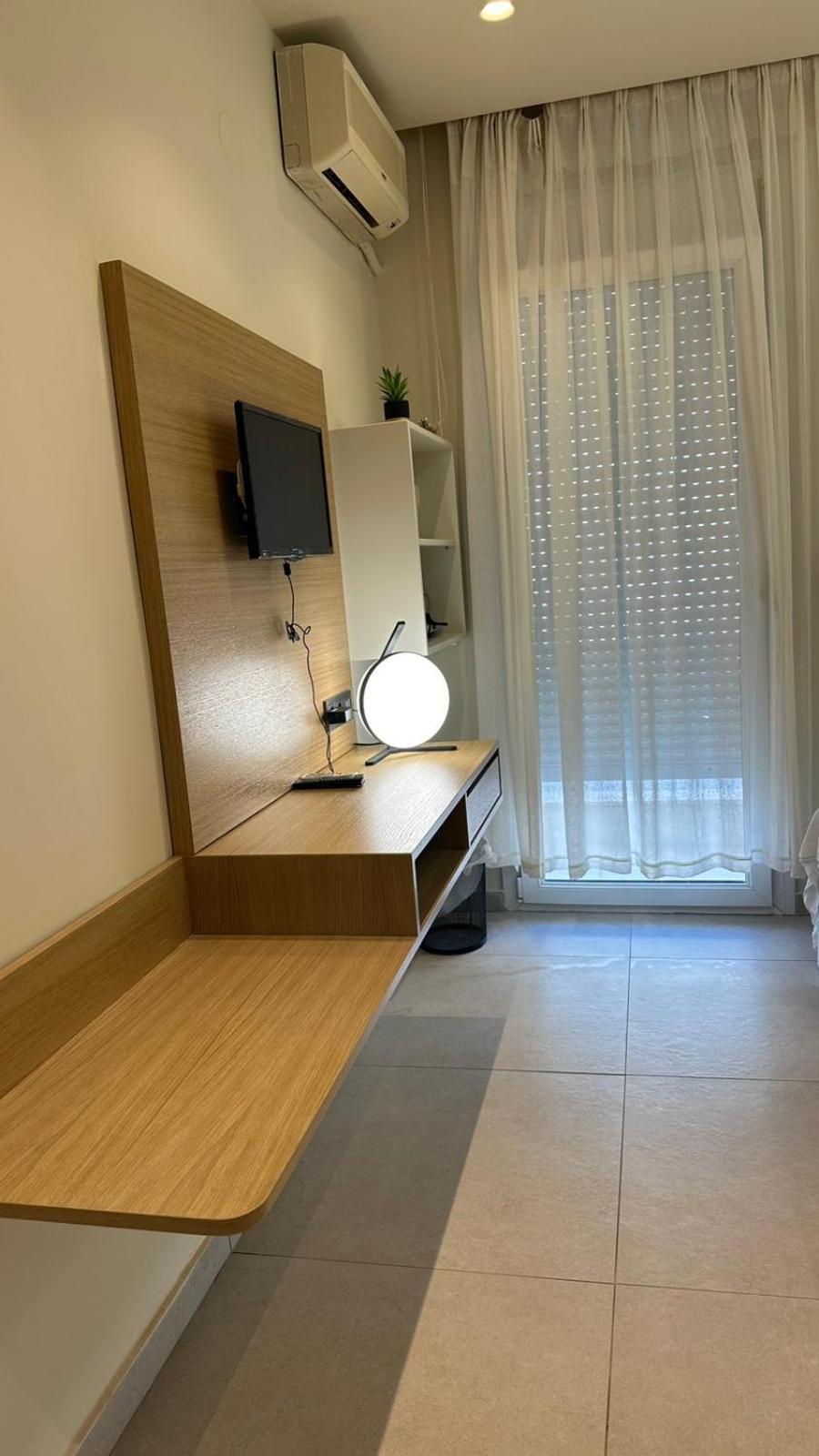 Hotel Anemos *