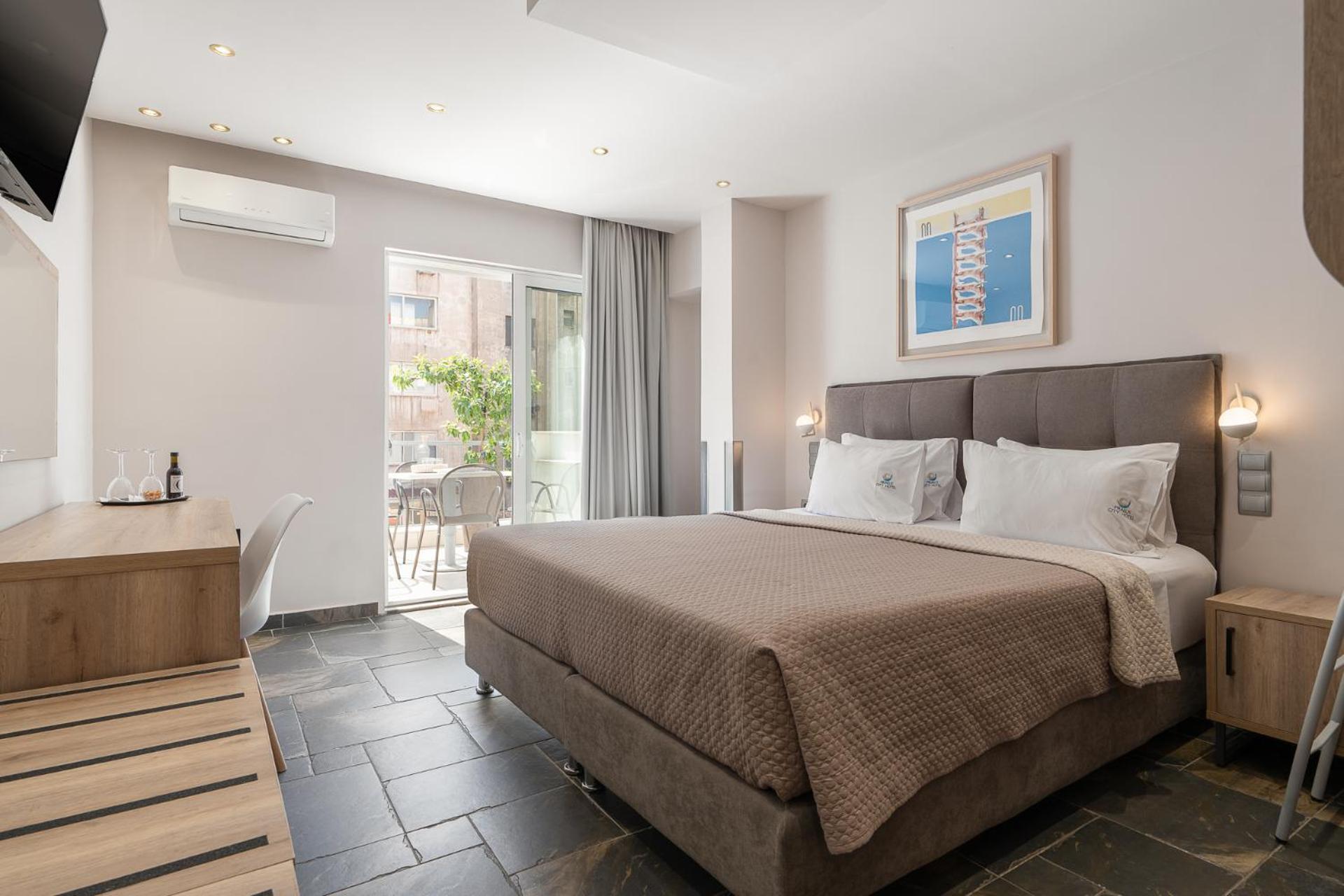 Piraeus City Hotel 3*