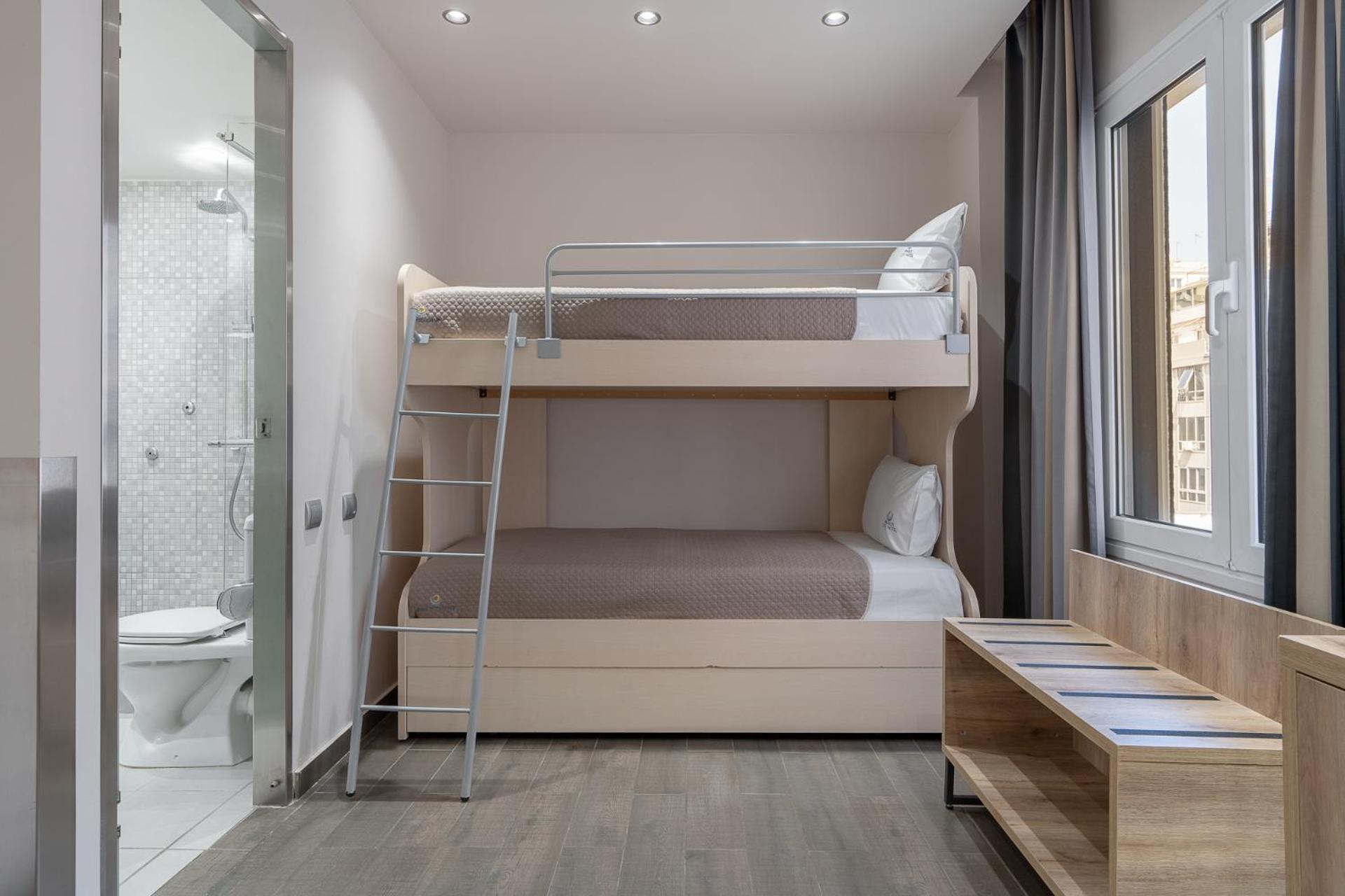 Hotel Piraeus City Hotel 3*