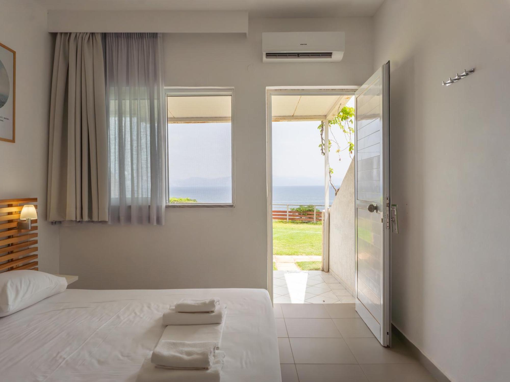 Niforeika Beach Hotel Hotel 3*