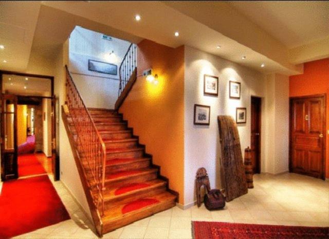 Alpen House & Hotel Arachova