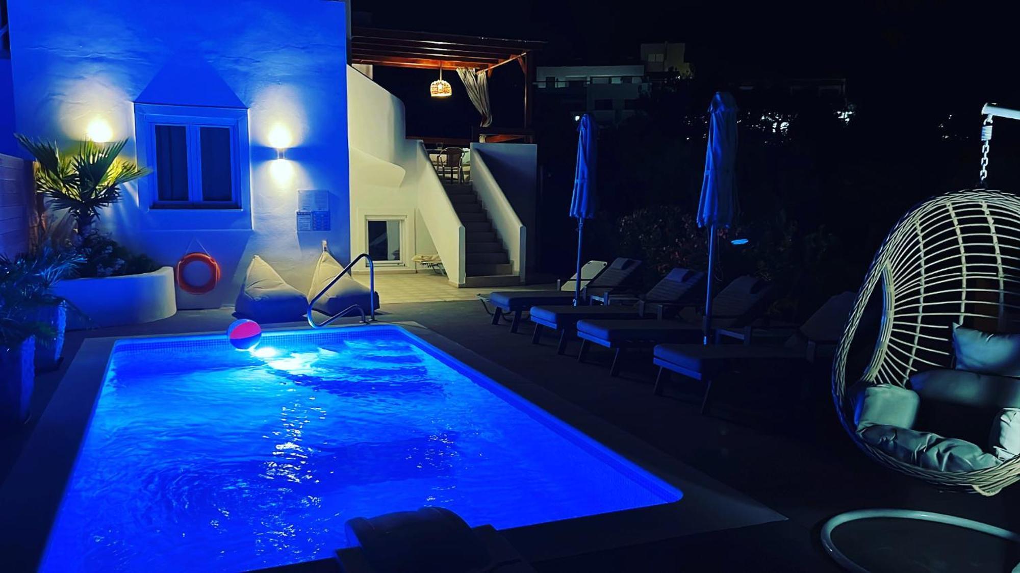 Milos Complex Holiday home