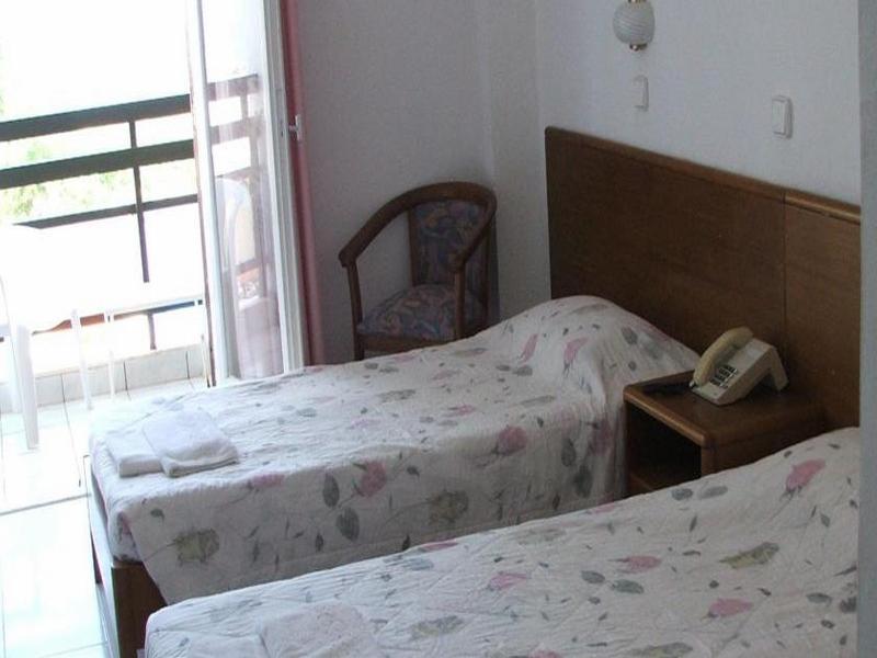 Irinna Hotel Svoronata