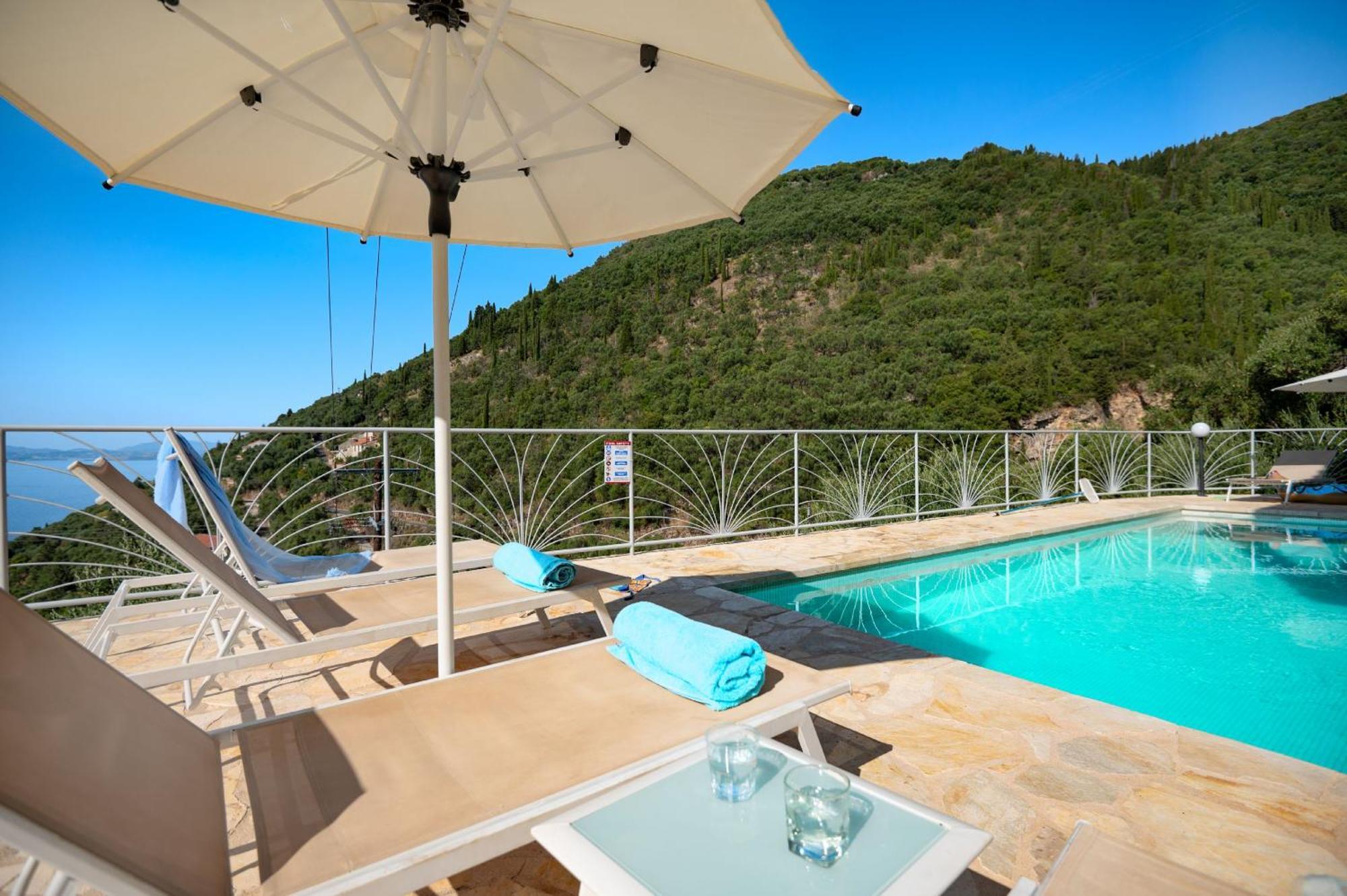 Vista Mare Assinia Villa