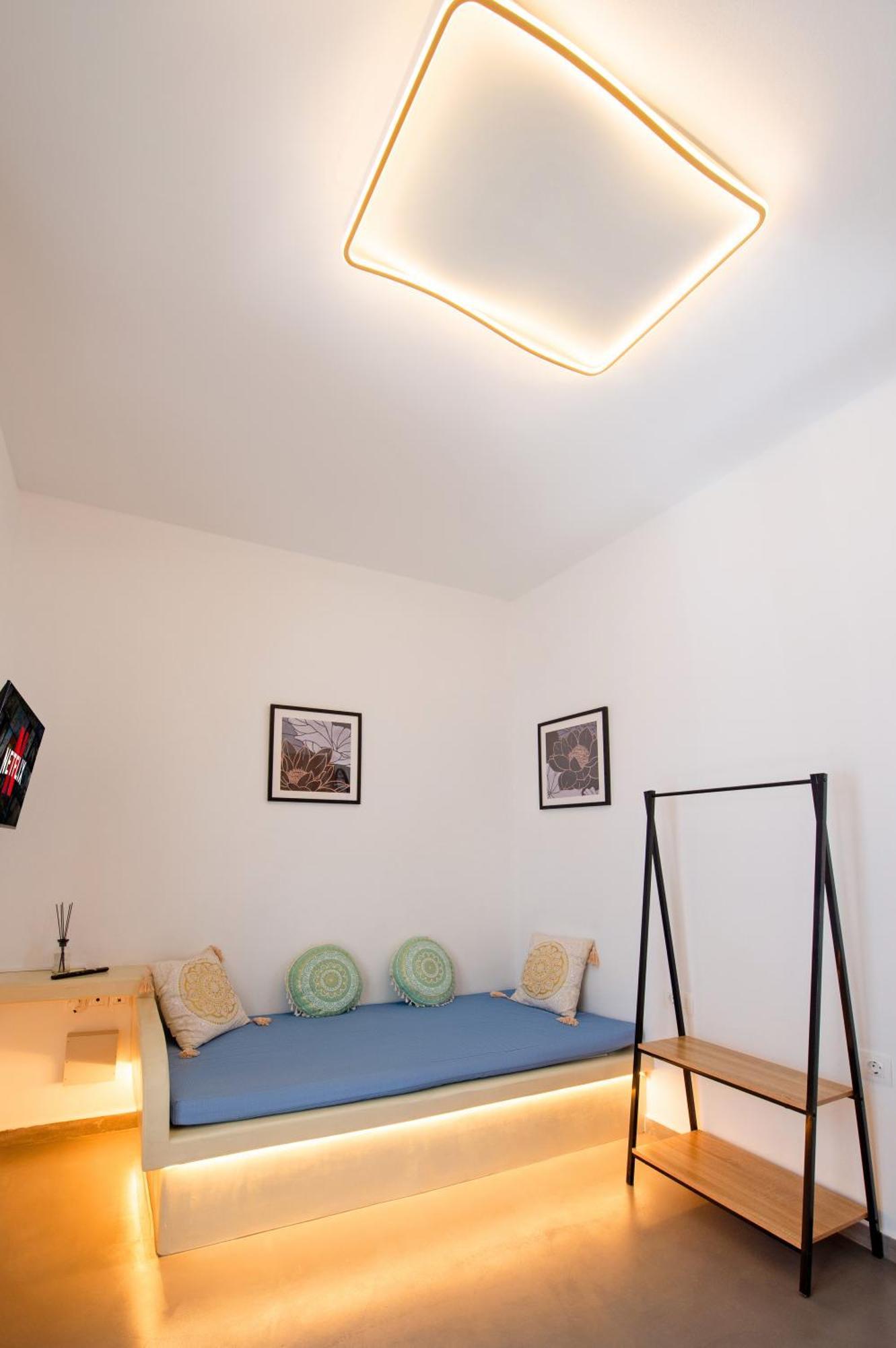 Eutixia House Apartment *