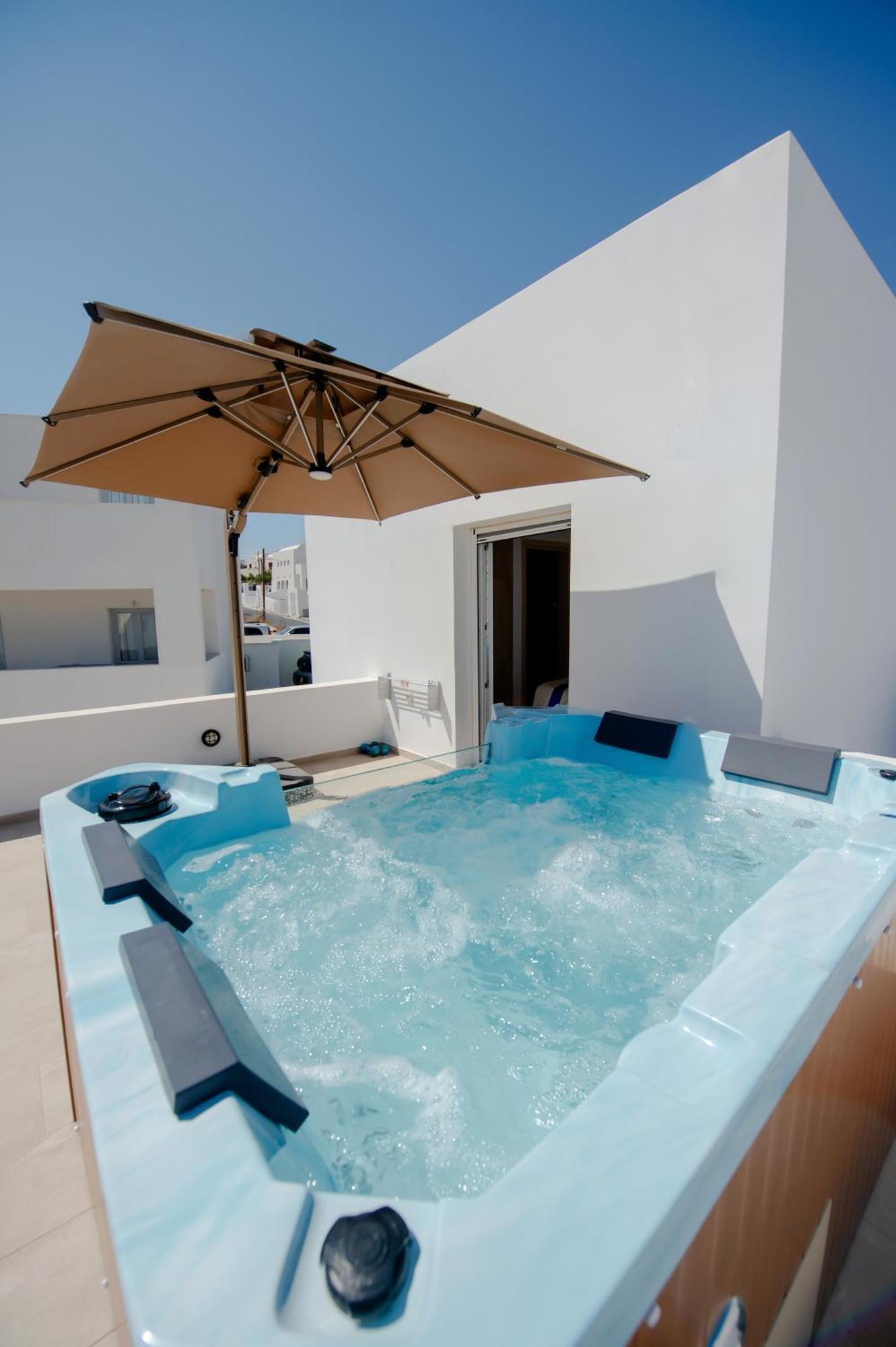 Eutixia House Apartment *