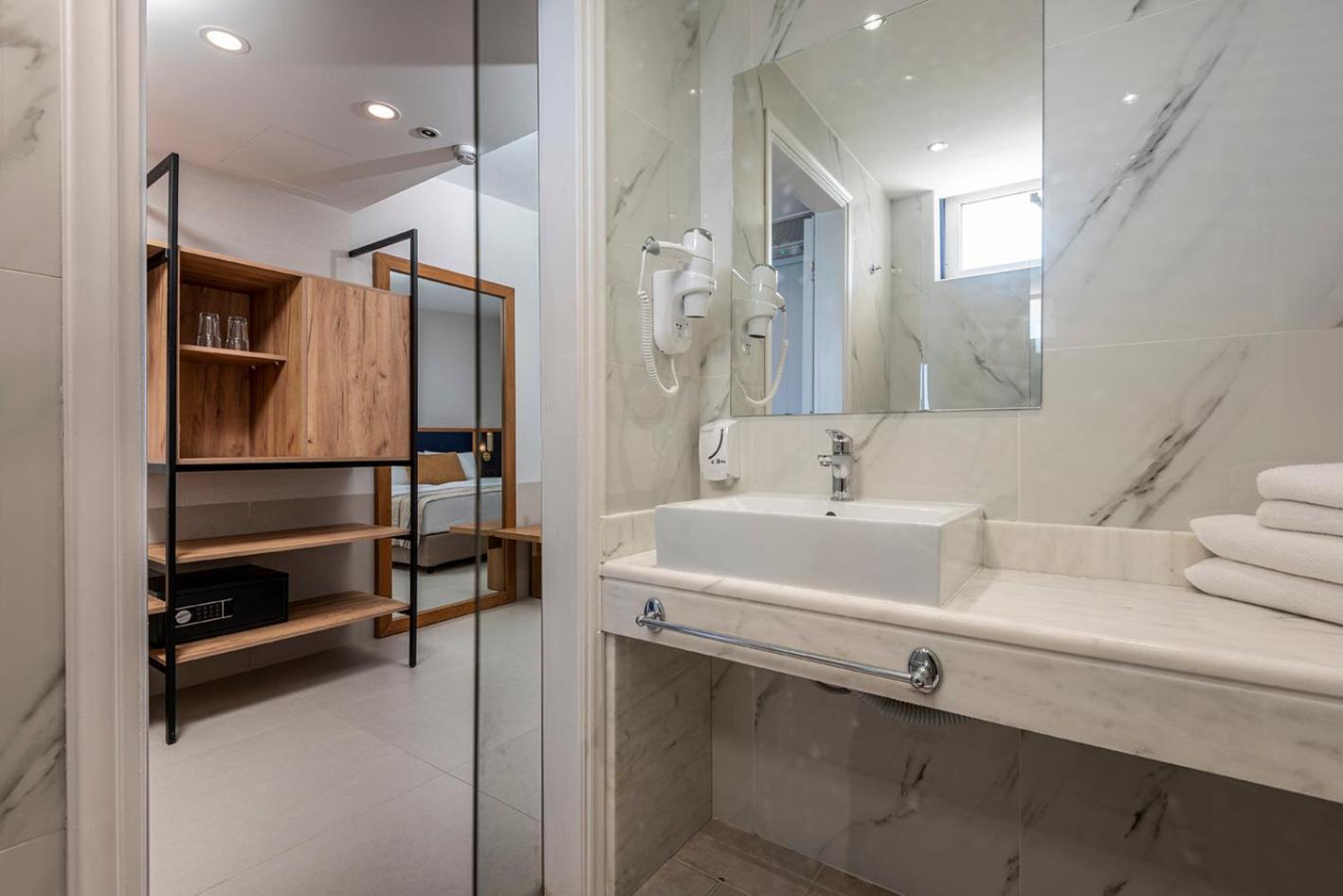 Smy Kos & Splash Hotel 4*