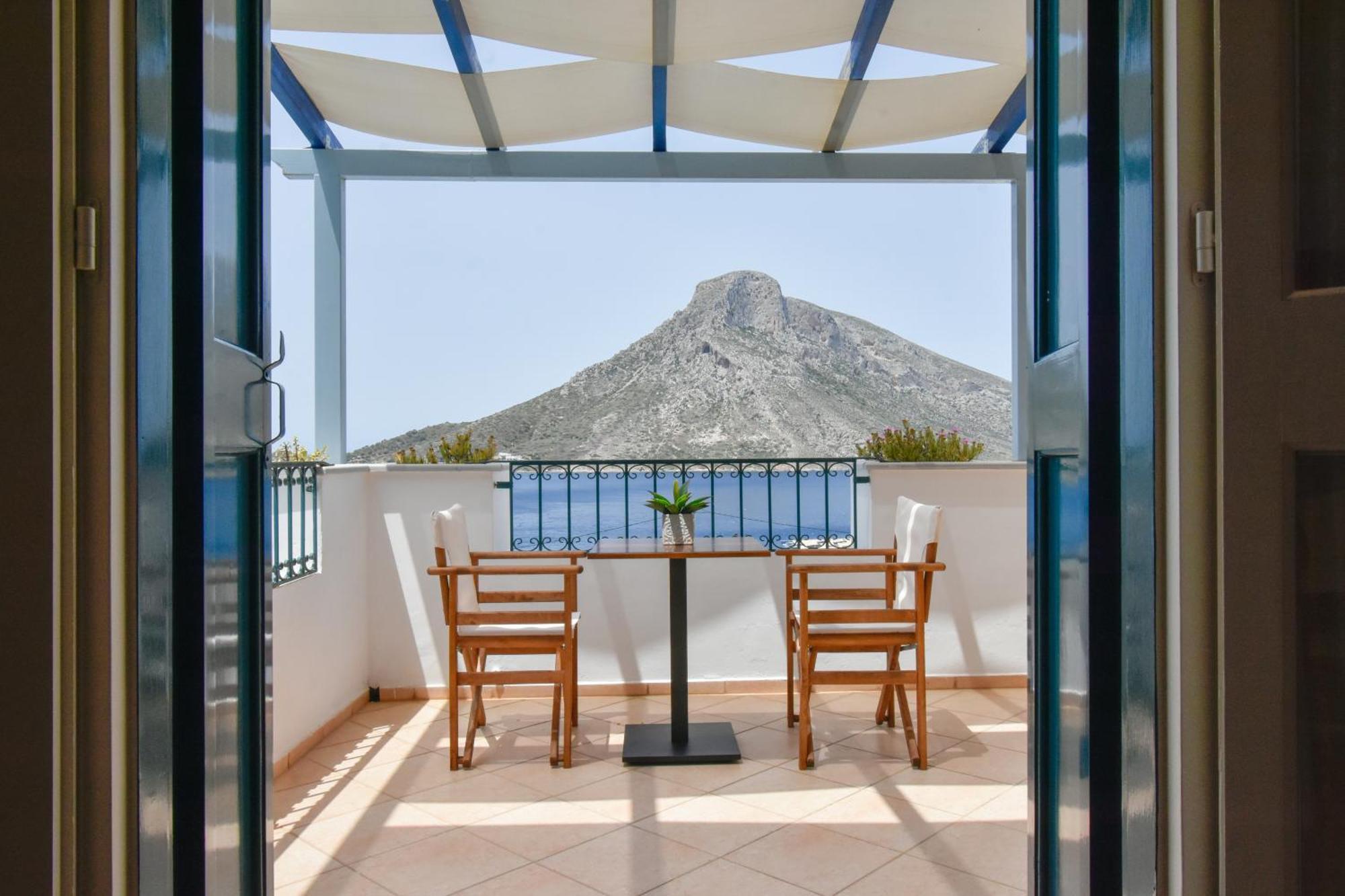 Elena Village Aparthotel 4*
