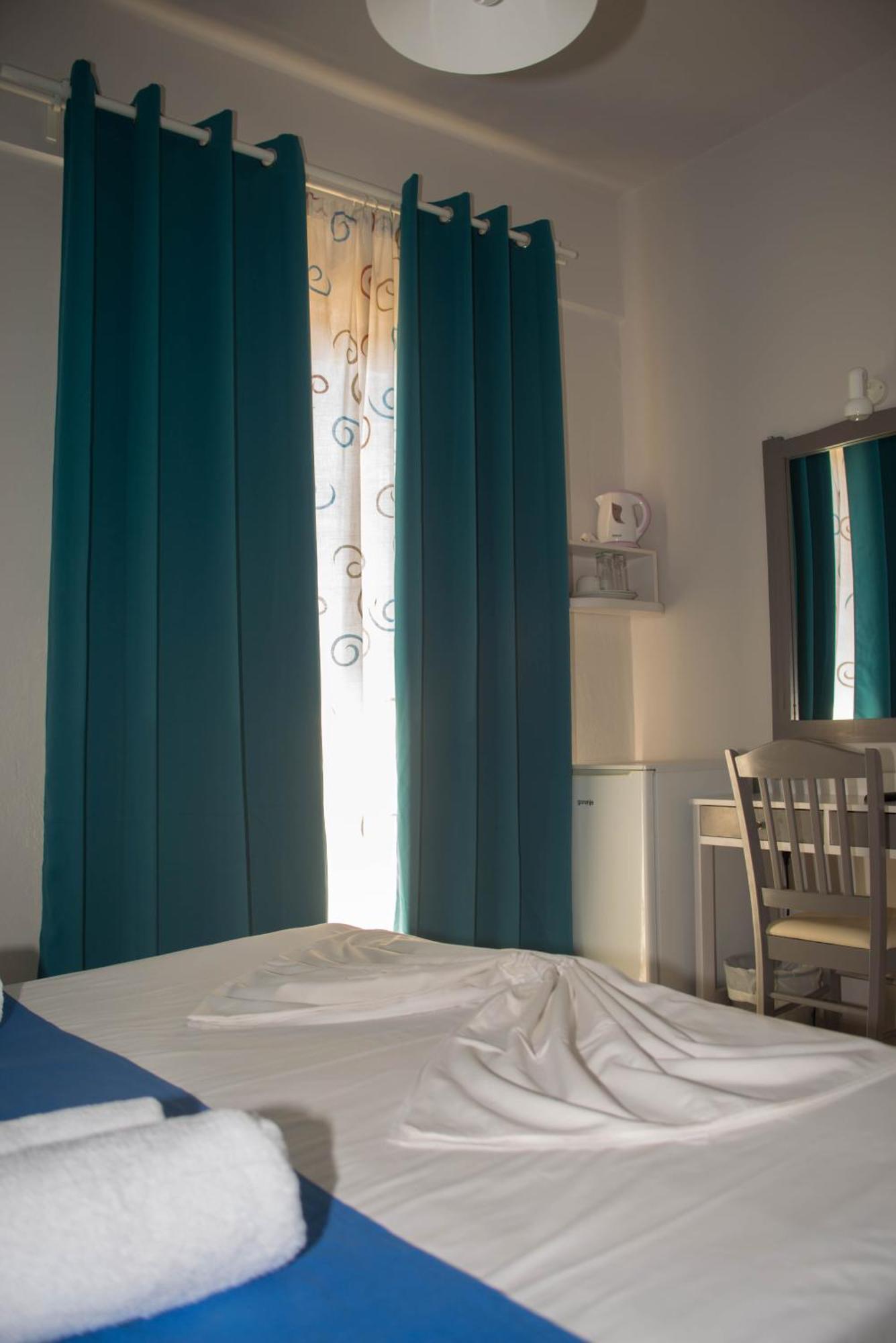 Nereides Hotel 3*