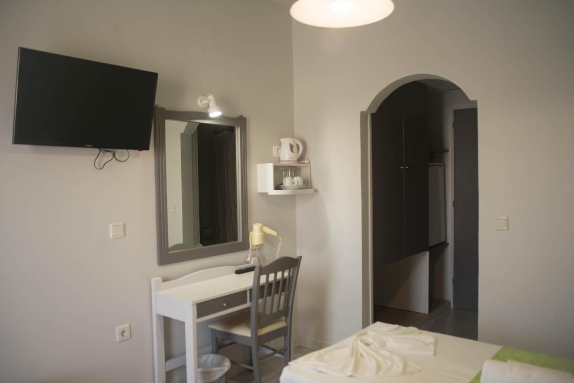 Nereides Hotel