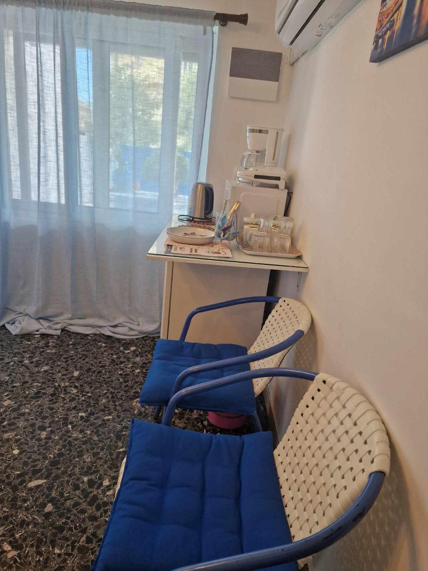 4 Seasons Suites Paradise Near Athens Airport Apartment *