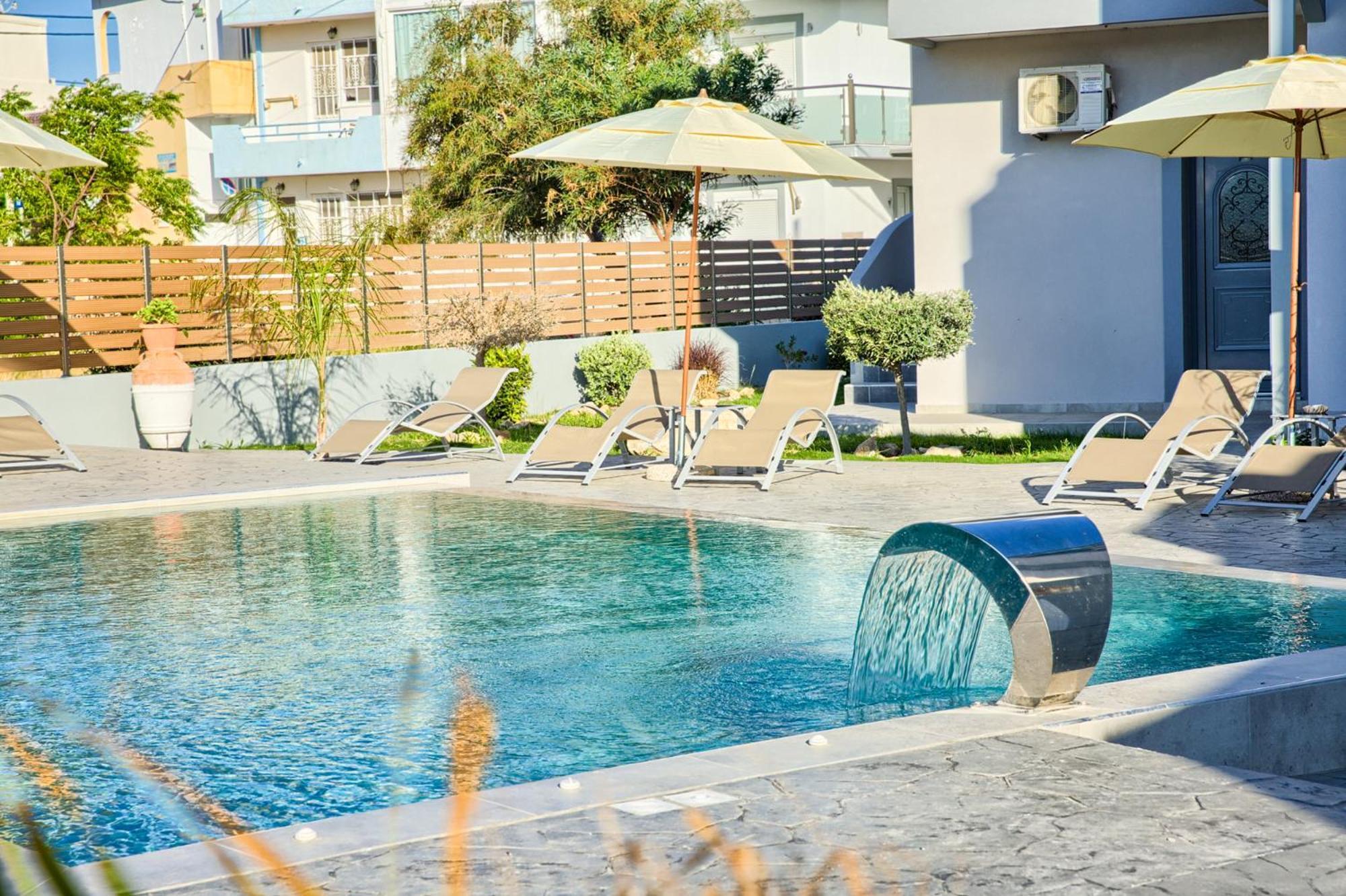 Sea & Sun Aparthotel Haraki