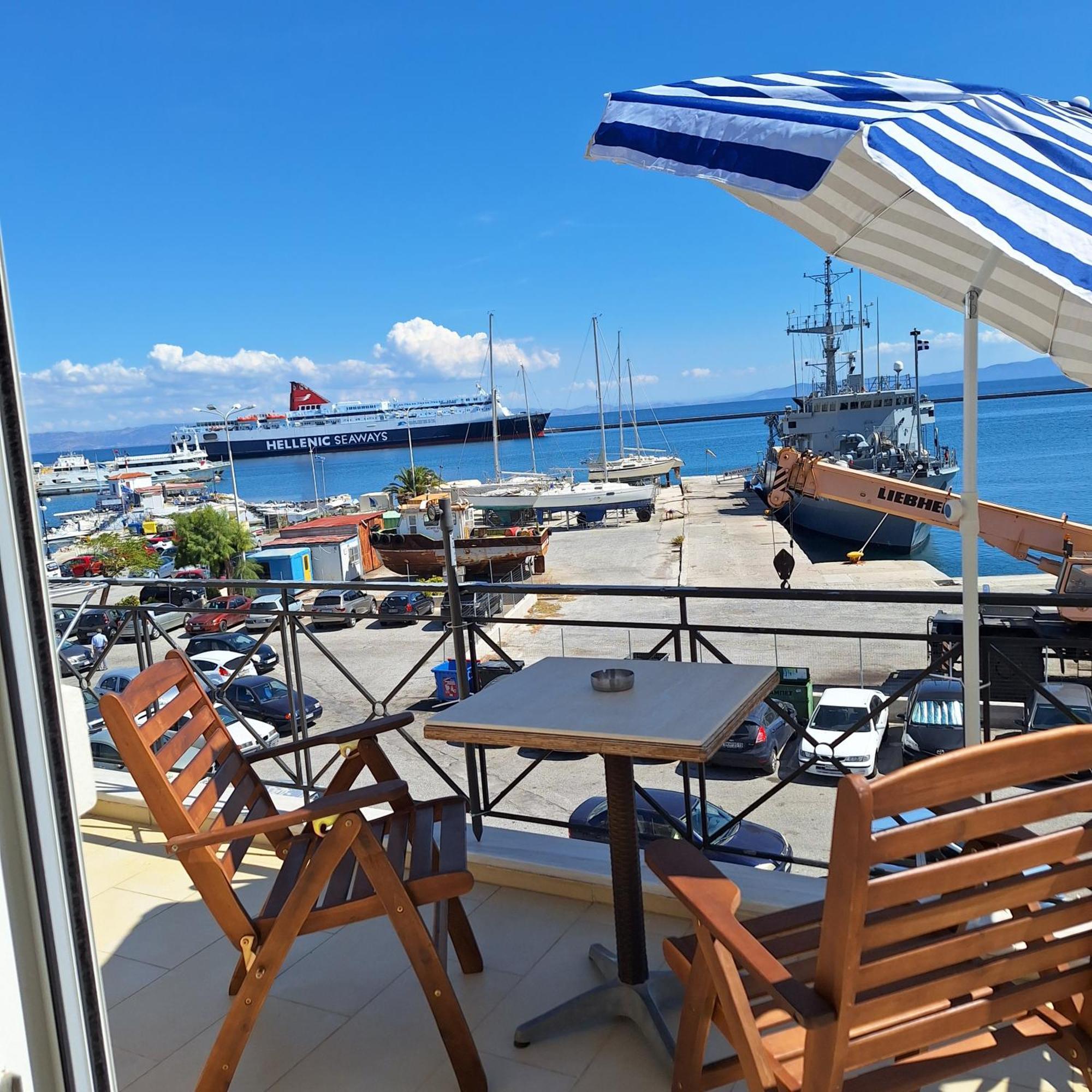 Harbour Loft Apartment Mytilene