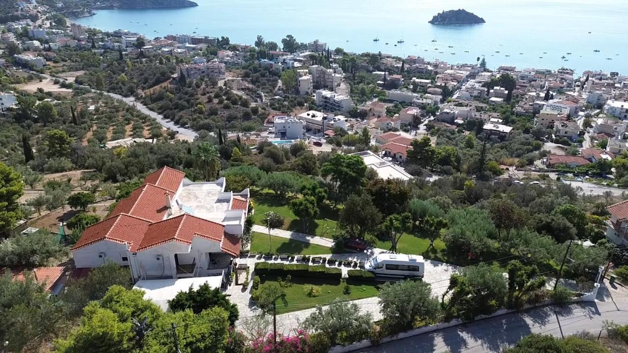 Antika 6 Guest house